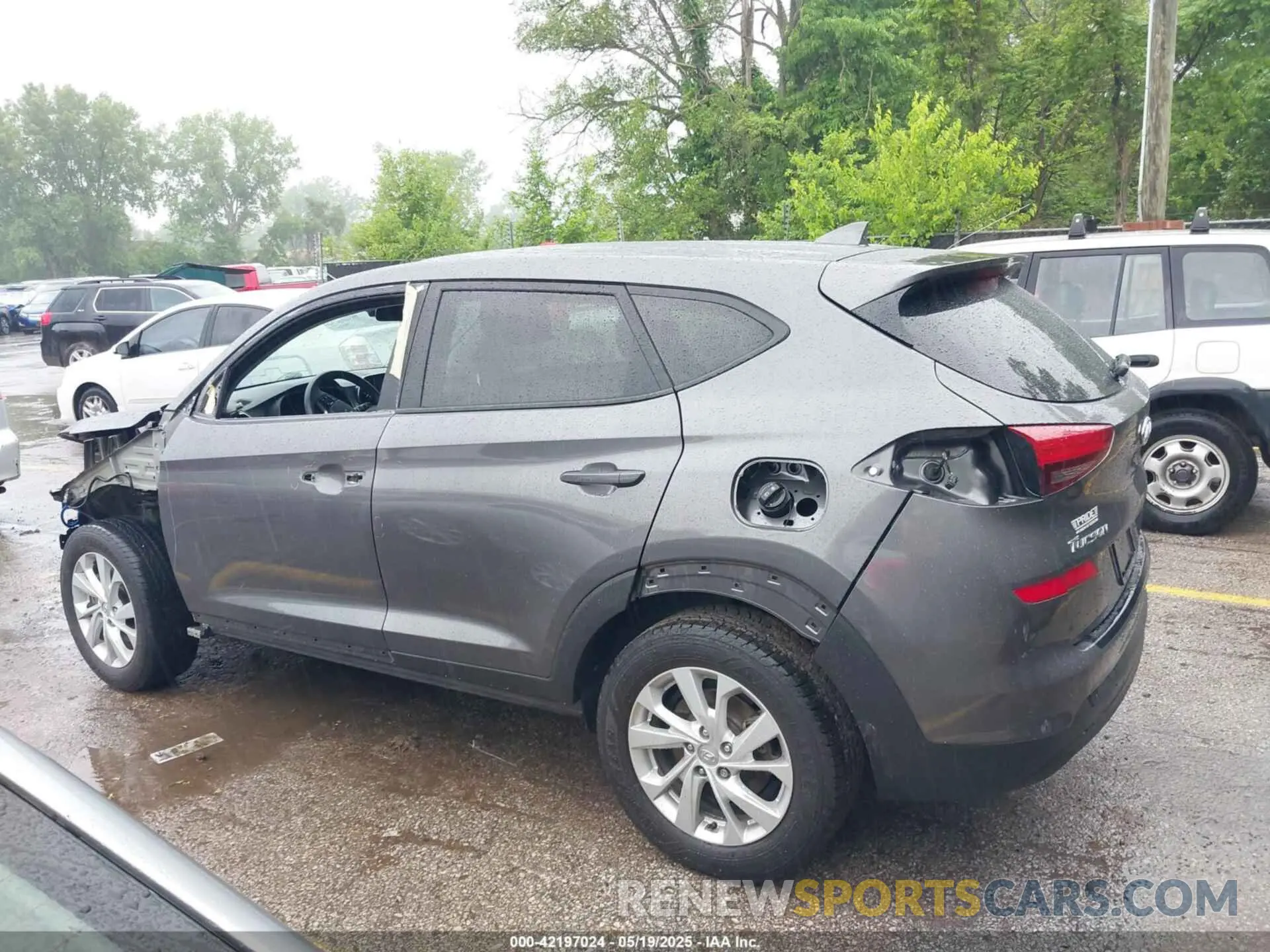15 Фотография поврежденного автомобиля KM8J2CA45LU081250 HYUNDAI TUCSON 2020