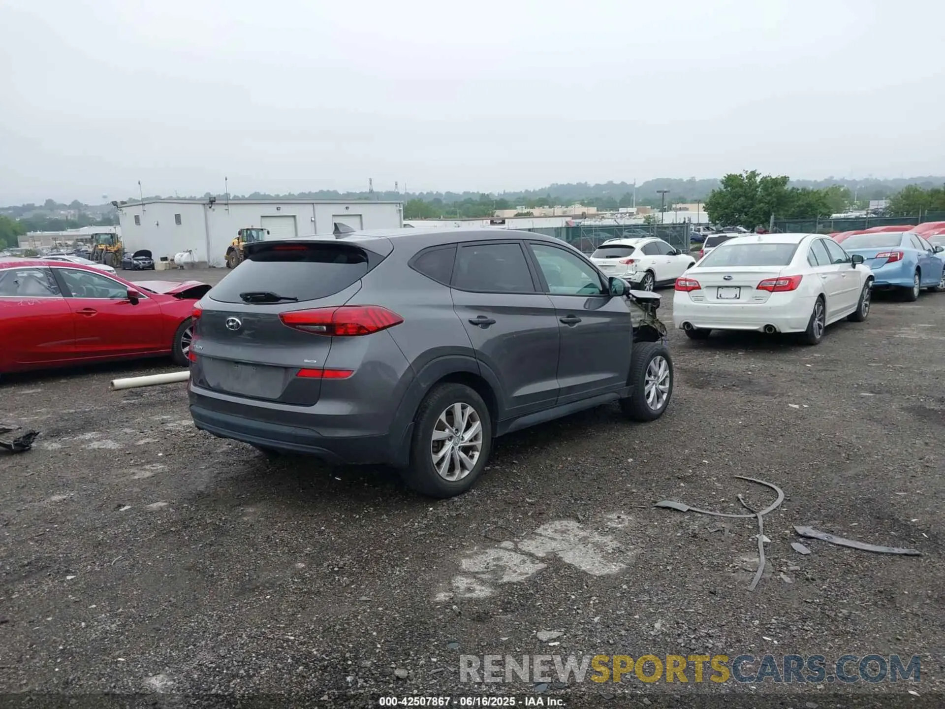 4 Photograph of a damaged car KM8J2CA45LU161342 HYUNDAI TUCSON 2020