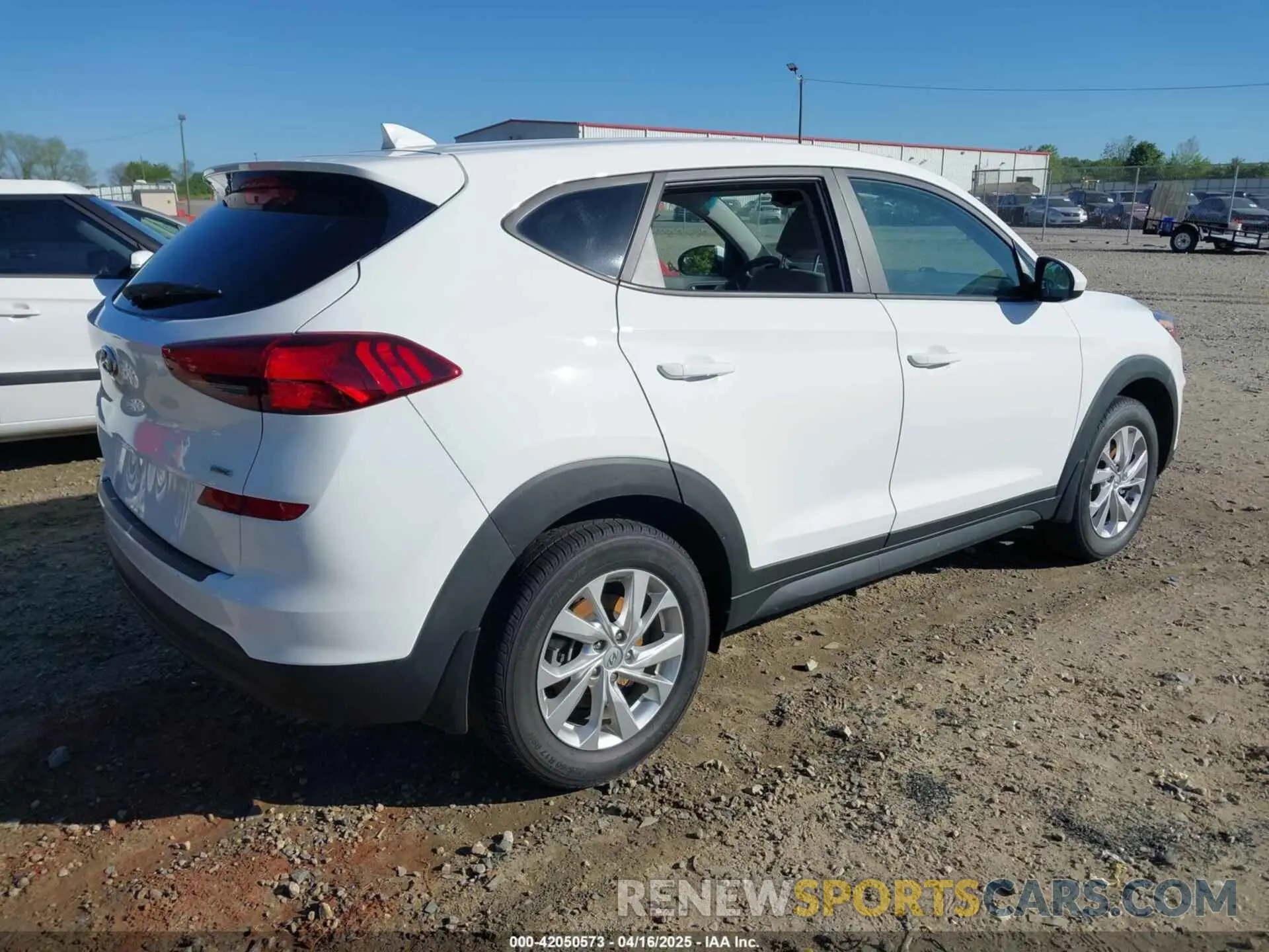 4 Photograph of a damaged car KM8J2CA47LU215613 HYUNDAI TUCSON 2020