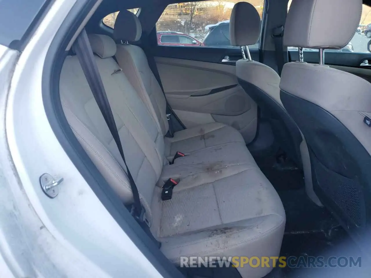 11 Photograph of a damaged car KM8J2CA47LU231231 HYUNDAI TUCSON 2020
