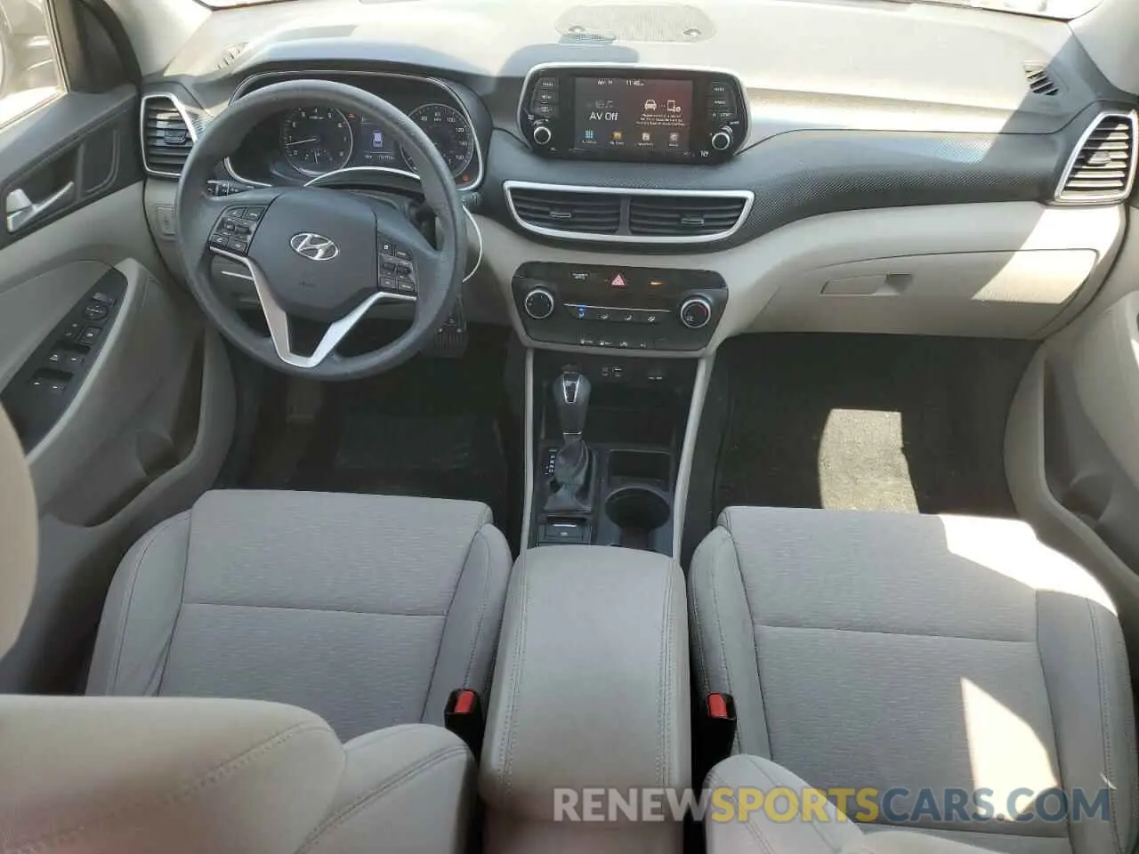 8 Фотография поврежденного автомобиля KM8J2CA48LU078925 HYUNDAI TUCSON 2020