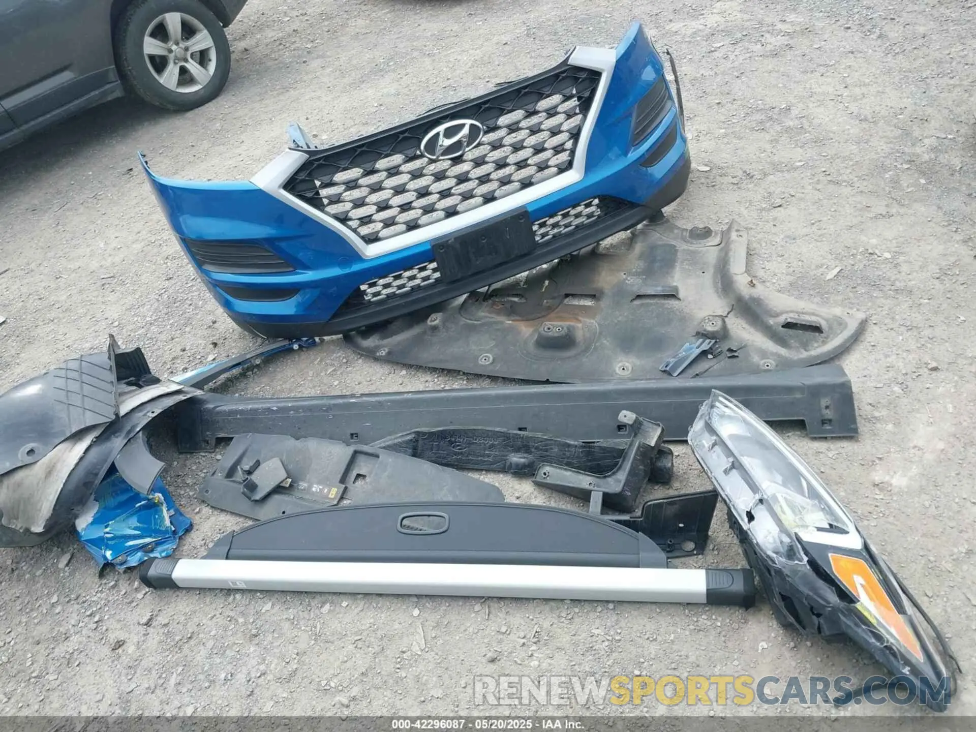 12 Photograph of a damaged car KM8J2CA4XLU219302 HYUNDAI TUCSON 2020