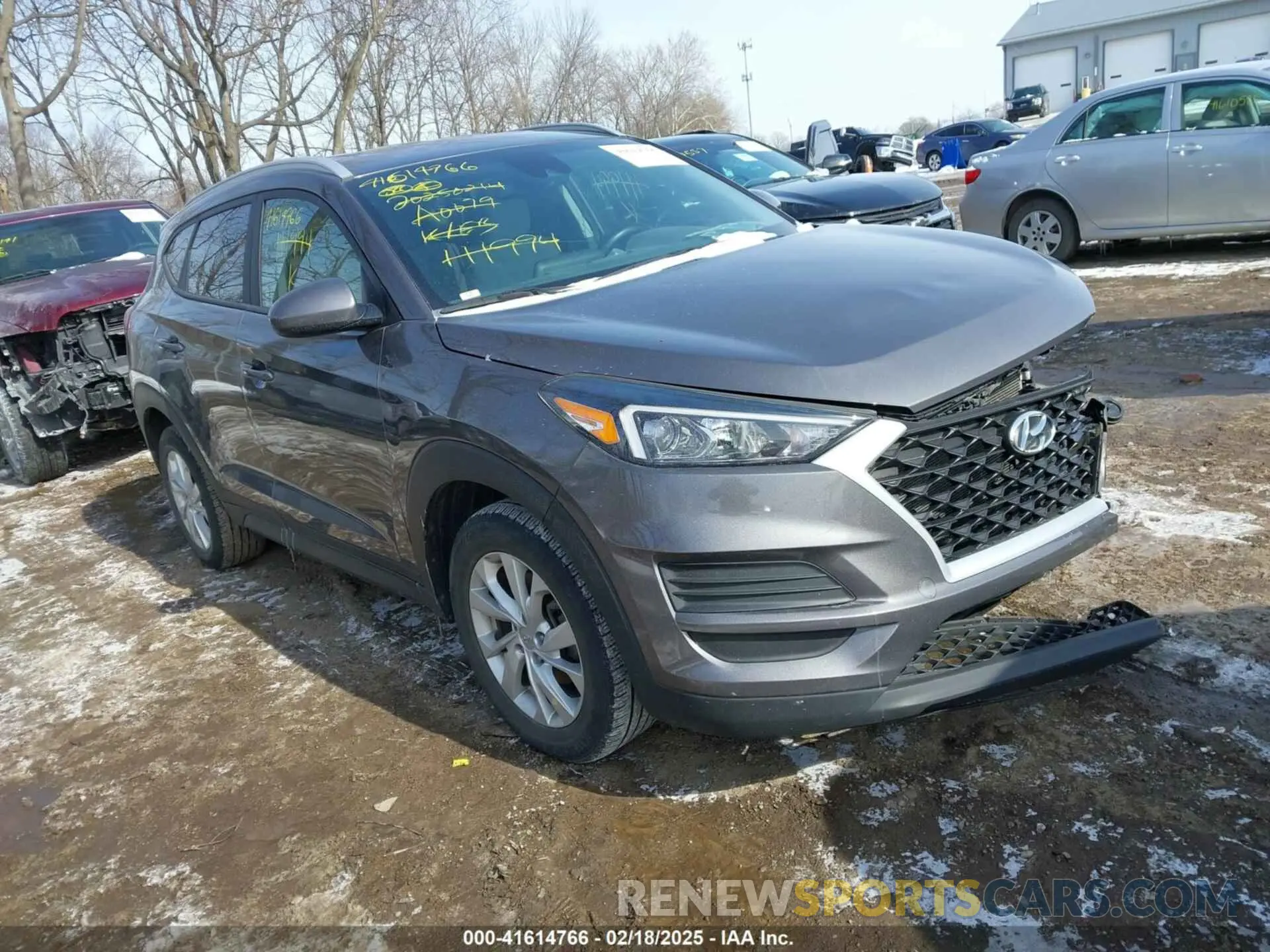 1 Photograph of a damaged car KM8J33A40LU111994 HYUNDAI TUCSON 2020
