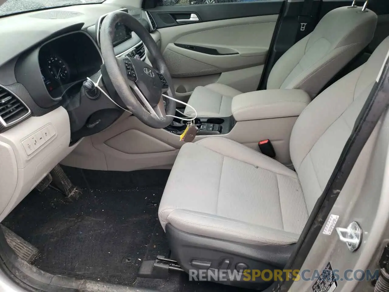 7 Photograph of a damaged car KM8J33A40LU214686 HYUNDAI TUCSON 2020