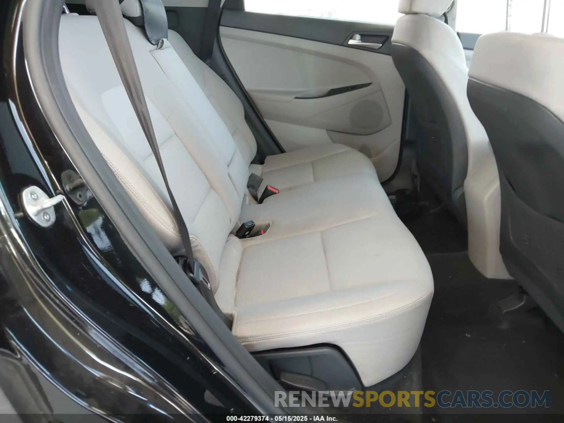 8 Photograph of a damaged car KM8J33A42LU240867 HYUNDAI TUCSON 2020
