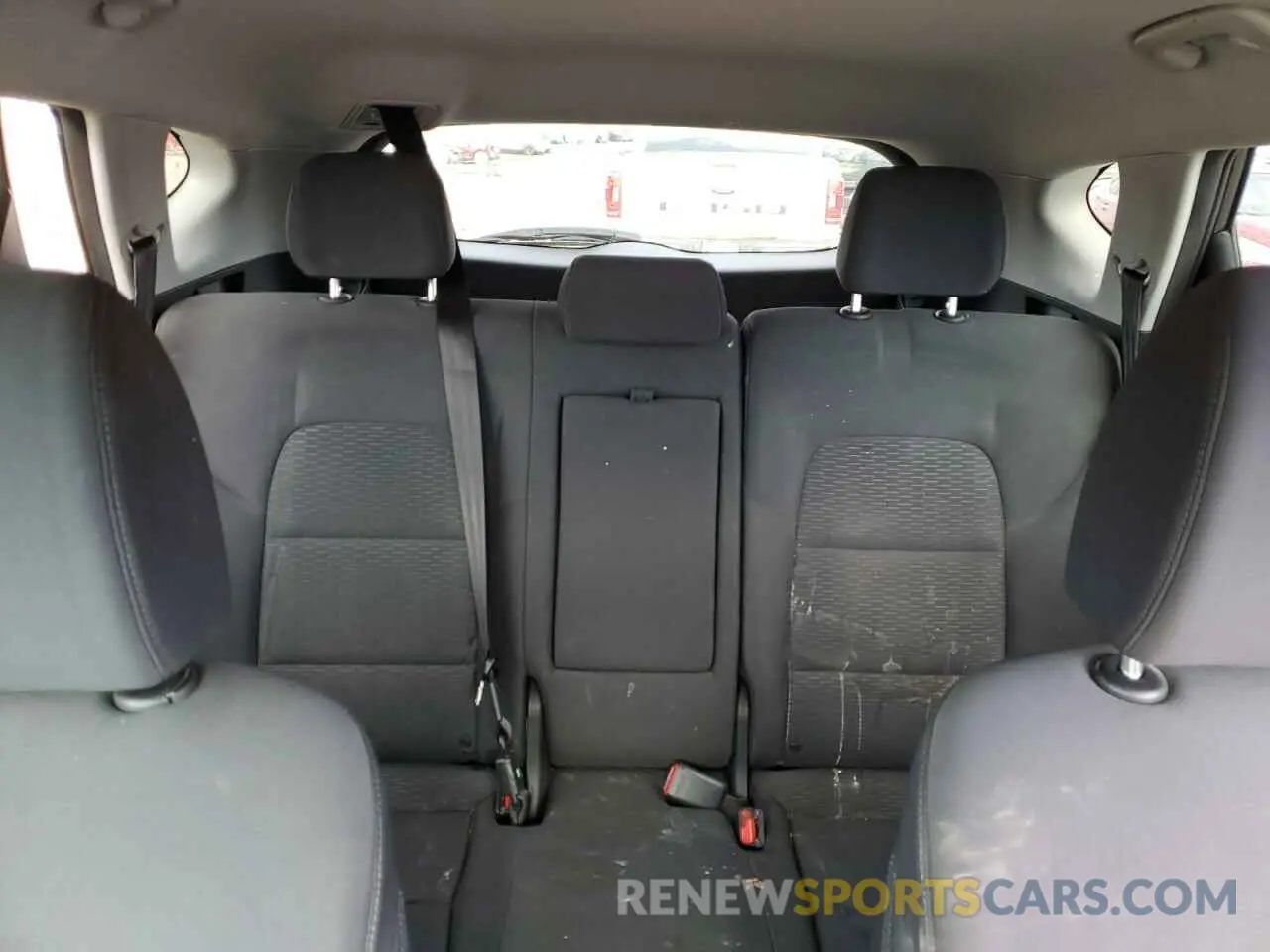 10 Photograph of a damaged car KM8J33A43LU103212 HYUNDAI TUCSON 2020