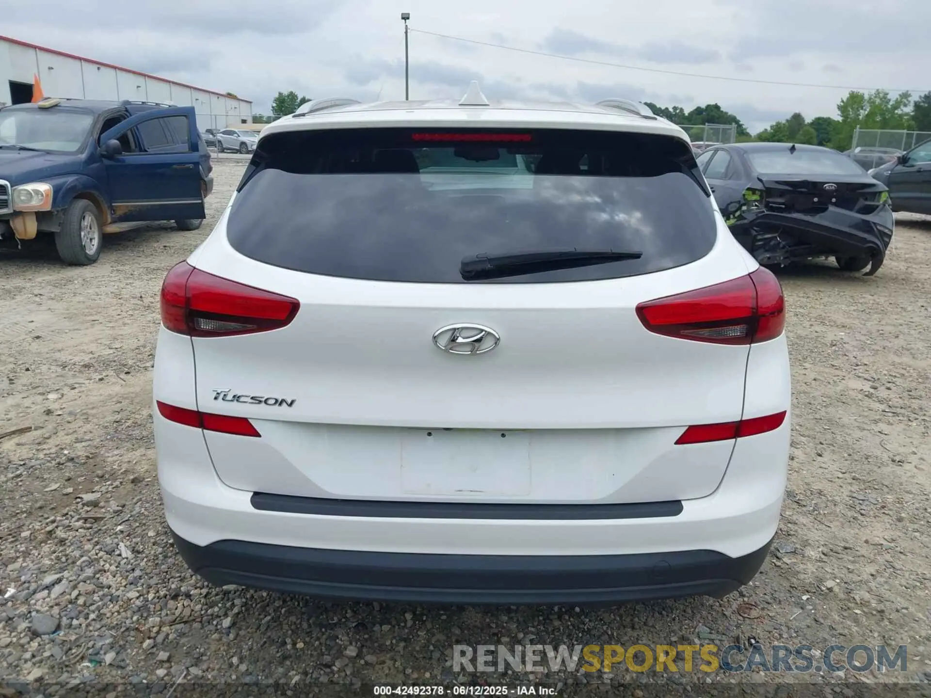 16 Photograph of a damaged car KM8J33A43LU112783 HYUNDAI TUCSON 2020