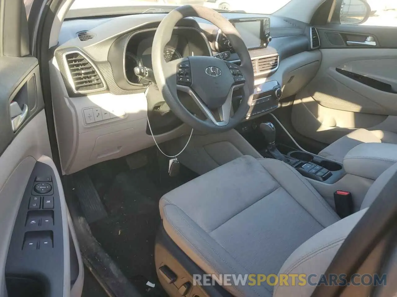 8 Photograph of a damaged car KM8J33A45LU157725 HYUNDAI TUCSON 2020