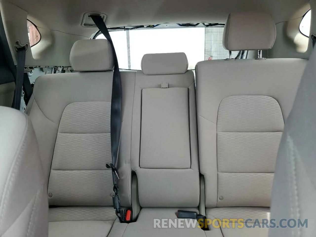 10 Photograph of a damaged car KM8J33A48LU102248 HYUNDAI TUCSON 2020