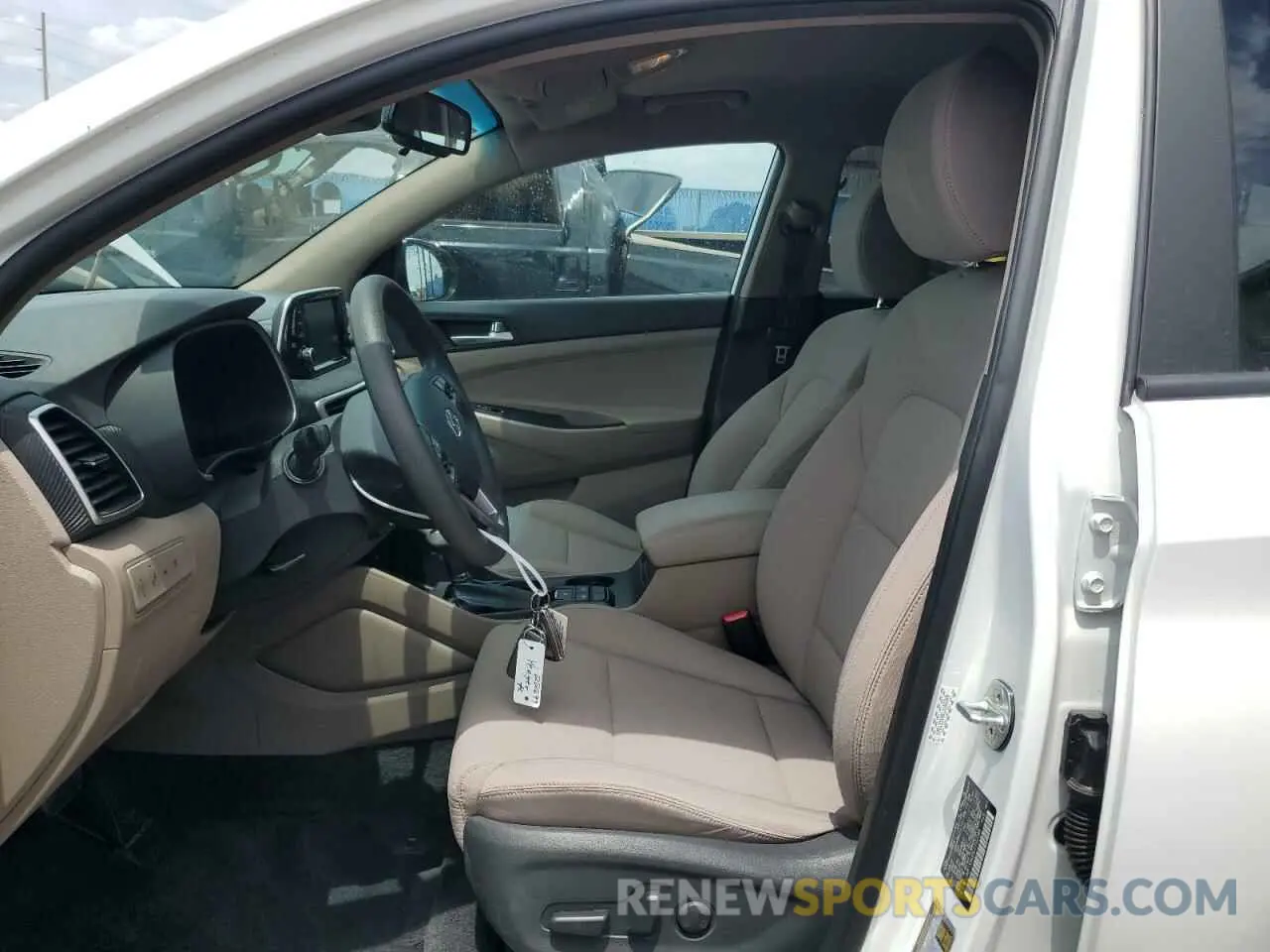 7 Photograph of a damaged car KM8J33A48LU102248 HYUNDAI TUCSON 2020