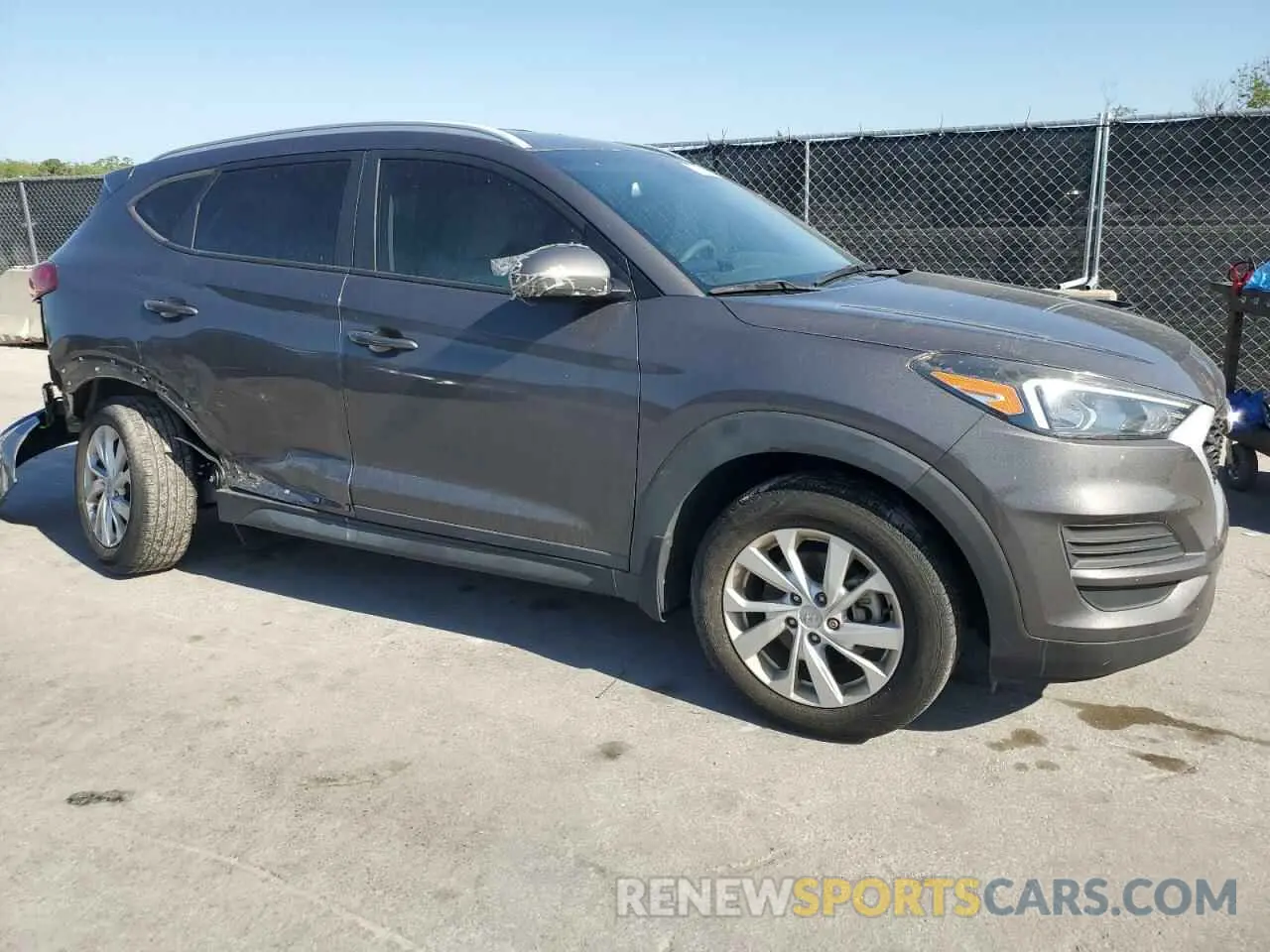 4 Фотография поврежденного автомобиля KM8J33A48LU123701 HYUNDAI TUCSON 2020