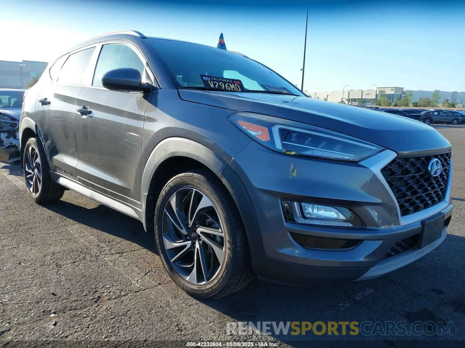 1 Photograph of a damaged car KM8J33AL4LU084564 HYUNDAI TUCSON 2020