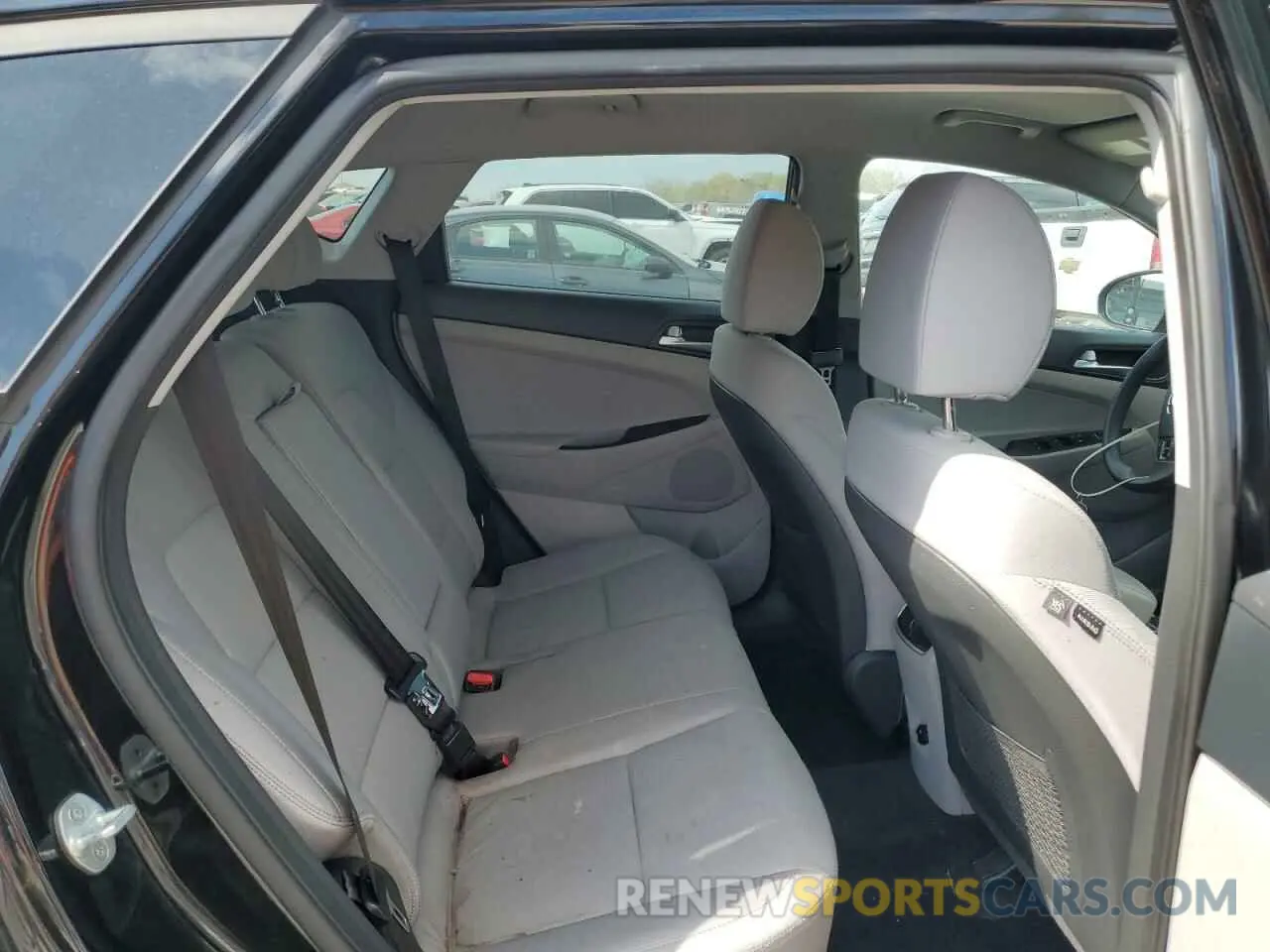 11 Photograph of a damaged car KM8J33AL4LU131771 HYUNDAI TUCSON 2020