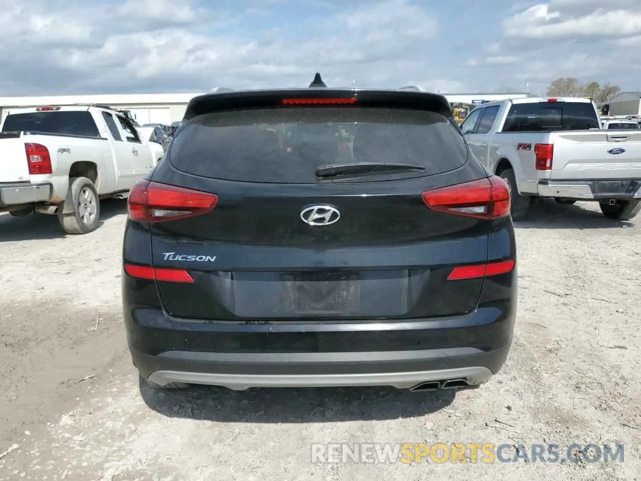 6 Photograph of a damaged car KM8J33AL4LU131771 HYUNDAI TUCSON 2020