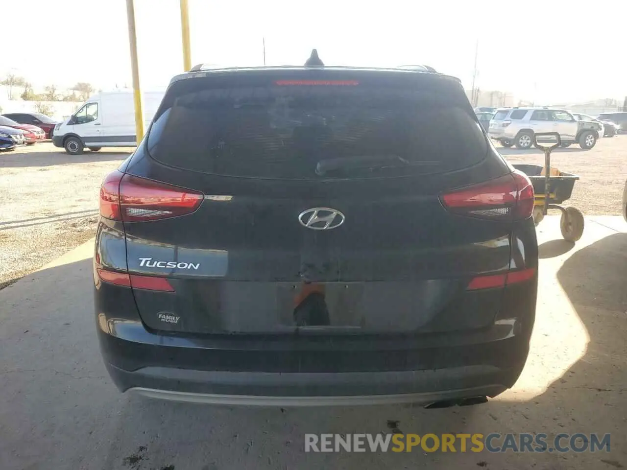 6 Photograph of a damaged car KM8J33AL4LU144486 HYUNDAI TUCSON 2020