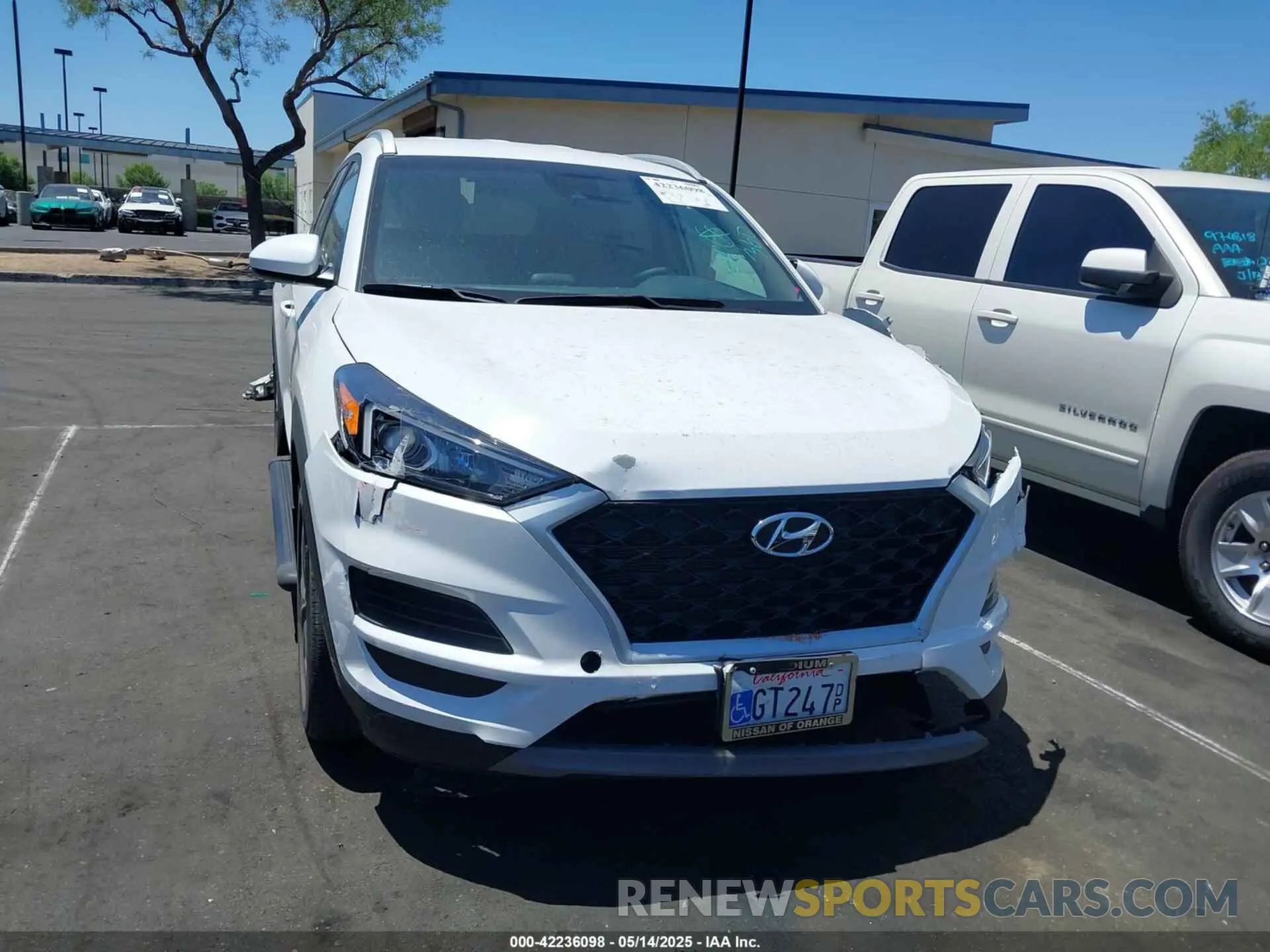 12 Photograph of a damaged car KM8J33AL8LU142692 HYUNDAI TUCSON 2020