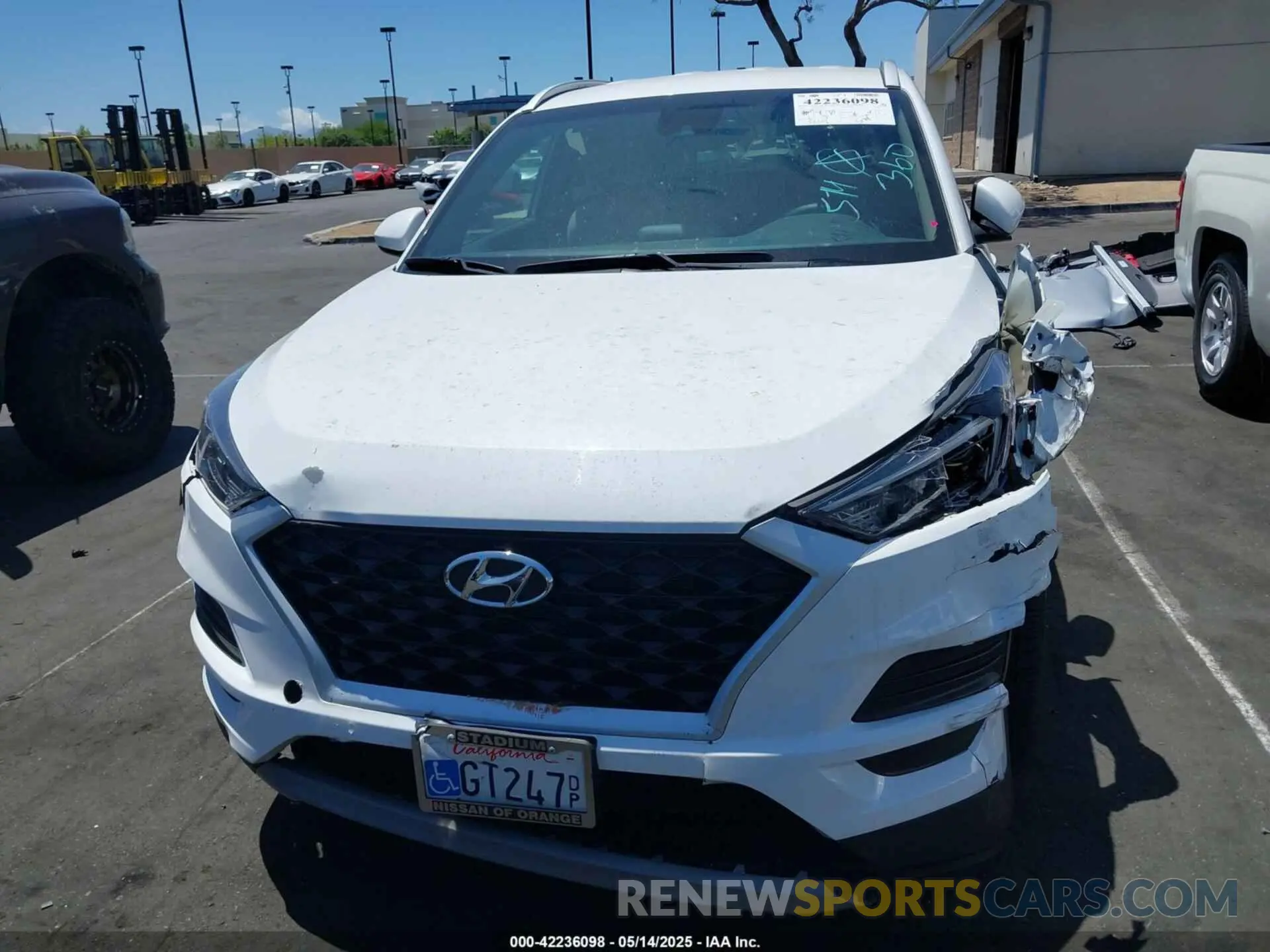 13 Photograph of a damaged car KM8J33AL8LU142692 HYUNDAI TUCSON 2020