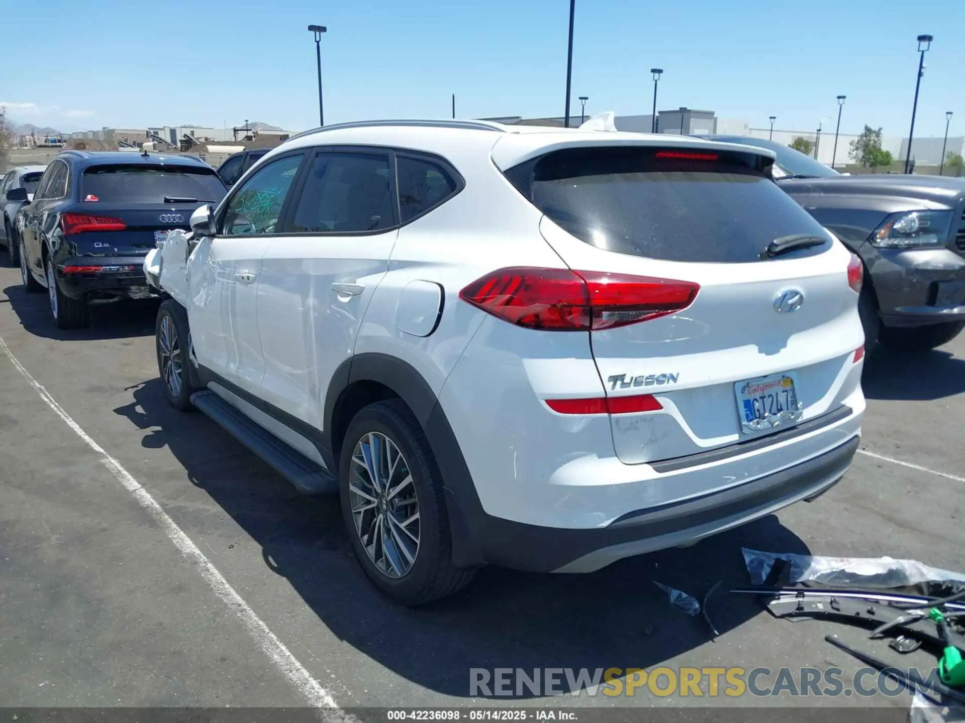 3 Photograph of a damaged car KM8J33AL8LU142692 HYUNDAI TUCSON 2020