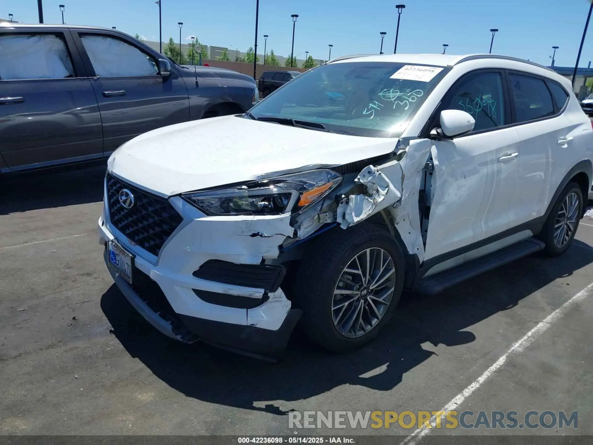 6 Photograph of a damaged car KM8J33AL8LU142692 HYUNDAI TUCSON 2020