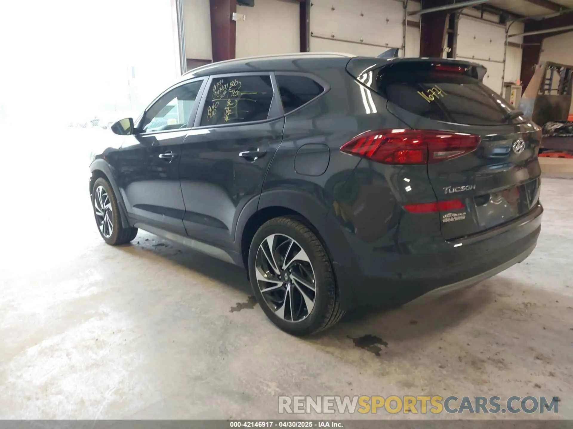 3 Photograph of a damaged car KM8J33AL8LU225362 HYUNDAI TUCSON 2020