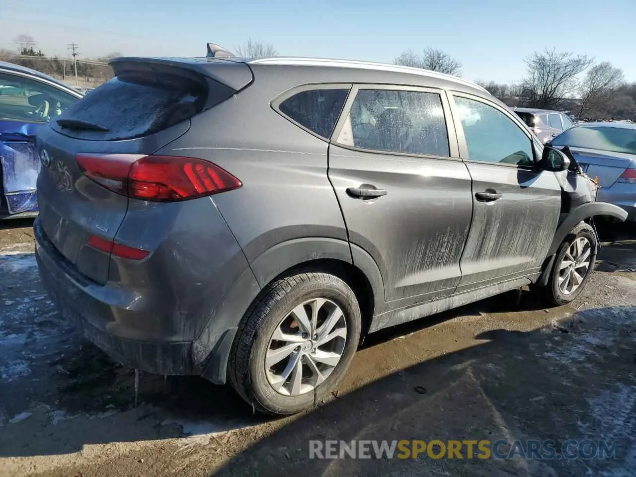 3 Photograph of a damaged car KM8J3CA41LU135284 HYUNDAI TUCSON 2020