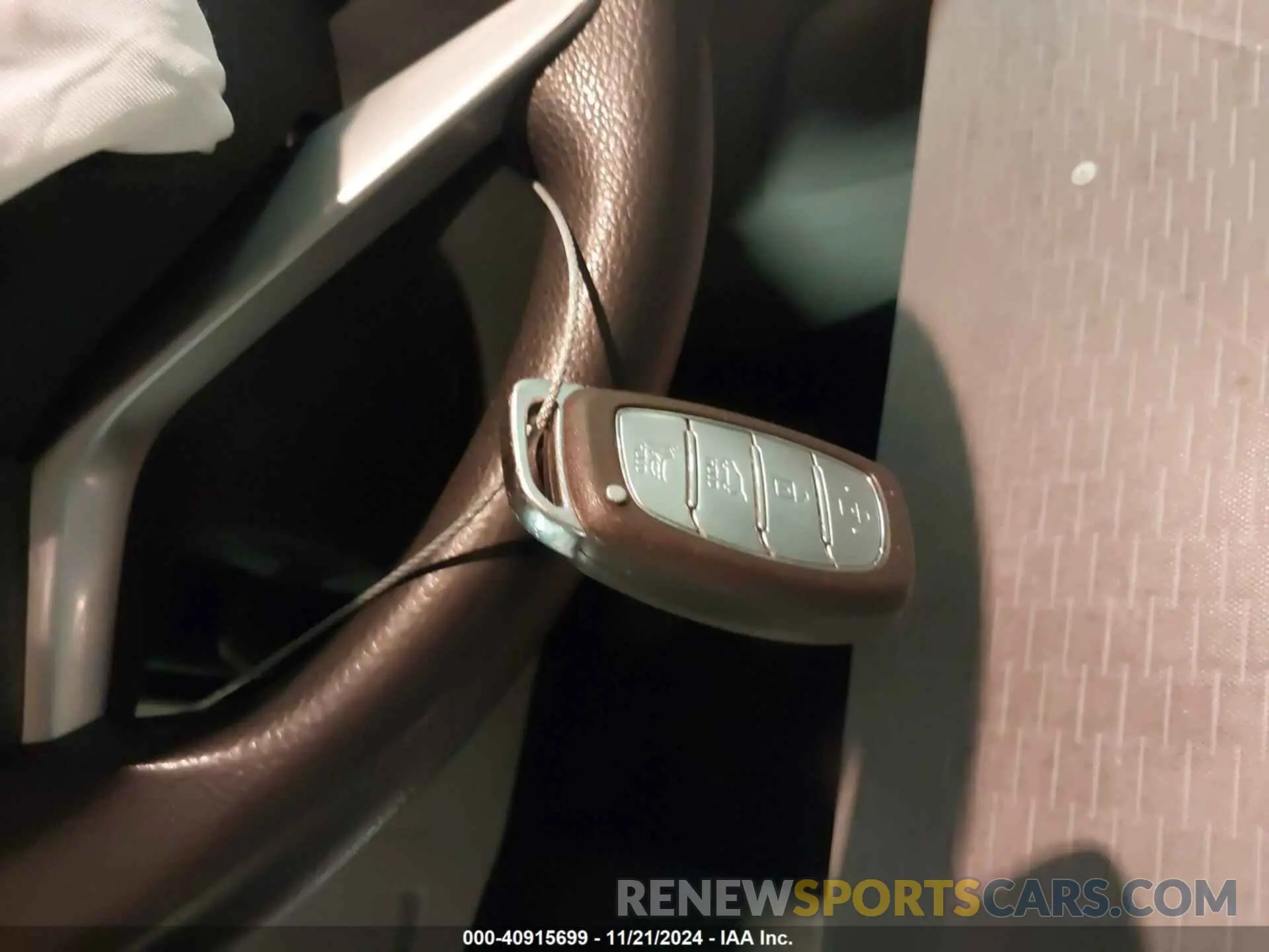 11 Фотография поврежденного автомобиля KM8J3CA41LU173419 HYUNDAI TUCSON 2020