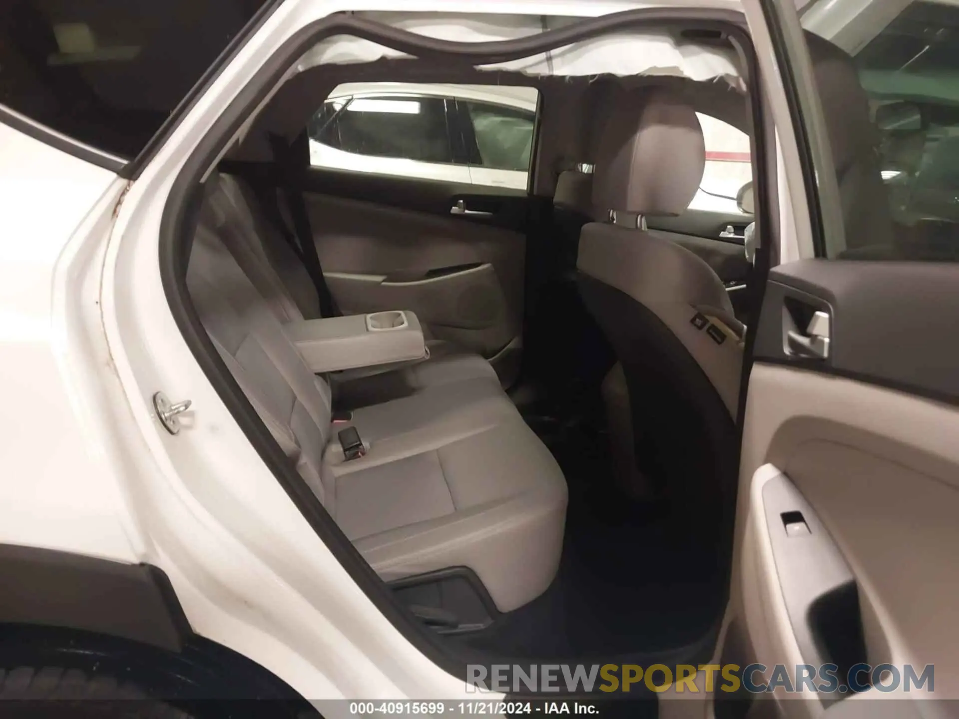 8 Фотография поврежденного автомобиля KM8J3CA41LU173419 HYUNDAI TUCSON 2020