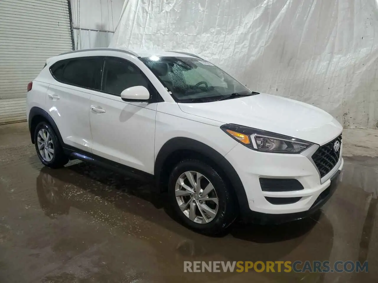 4 Photograph of a damaged car KM8J3CA41LU239192 HYUNDAI TUCSON 2020