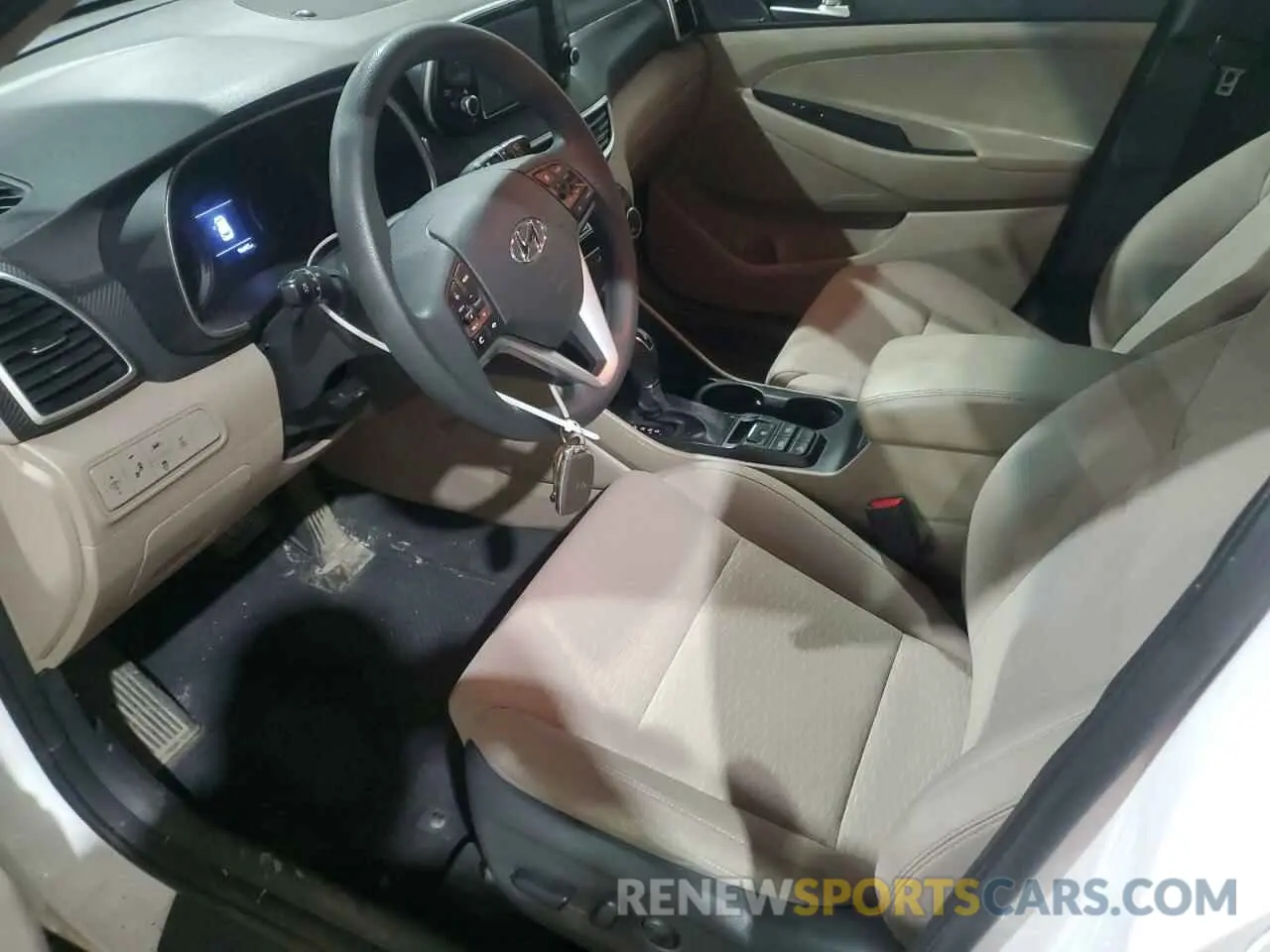 7 Photograph of a damaged car KM8J3CA41LU239192 HYUNDAI TUCSON 2020