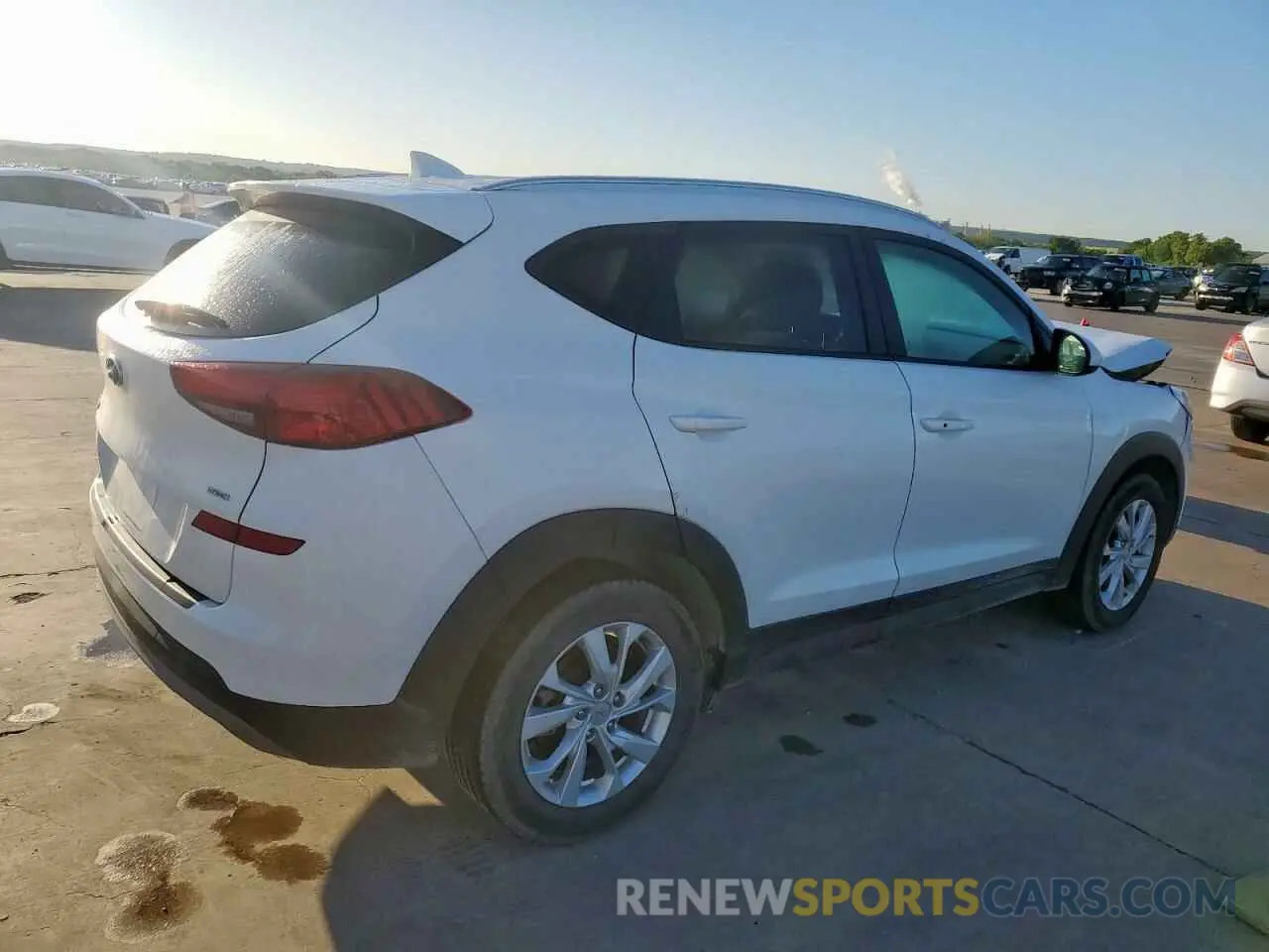 3 Photograph of a damaged car KM8J3CA43LU105820 HYUNDAI TUCSON 2020