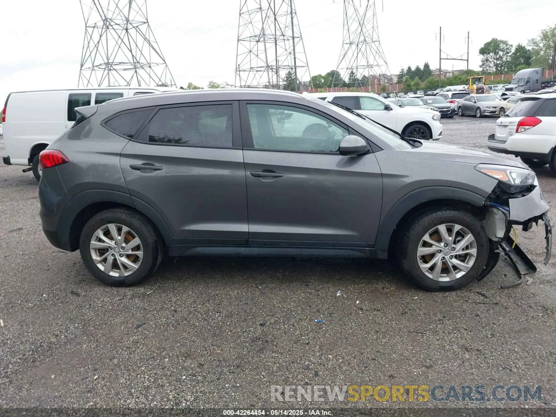 13 Photograph of a damaged car KM8J3CA44LU188674 HYUNDAI TUCSON 2020