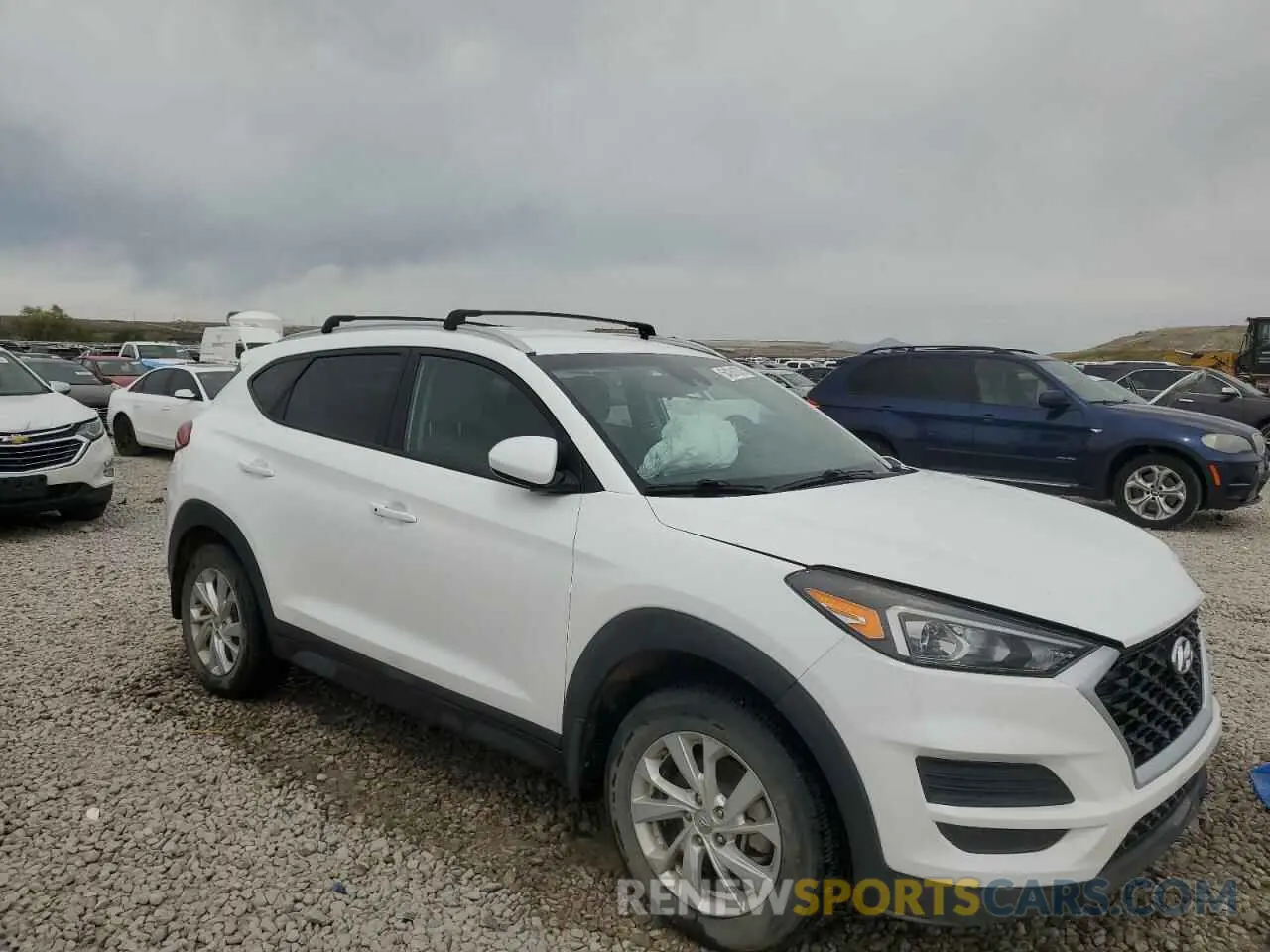 4 Photograph of a damaged car KM8J3CA45LU083075 HYUNDAI TUCSON 2020
