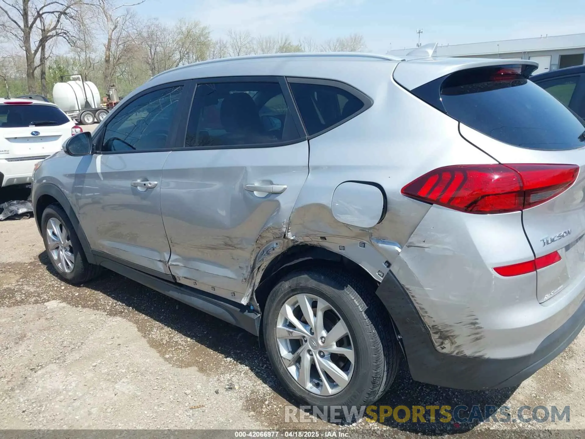 6 Photograph of a damaged car KM8J3CA45LU226316 HYUNDAI TUCSON 2020