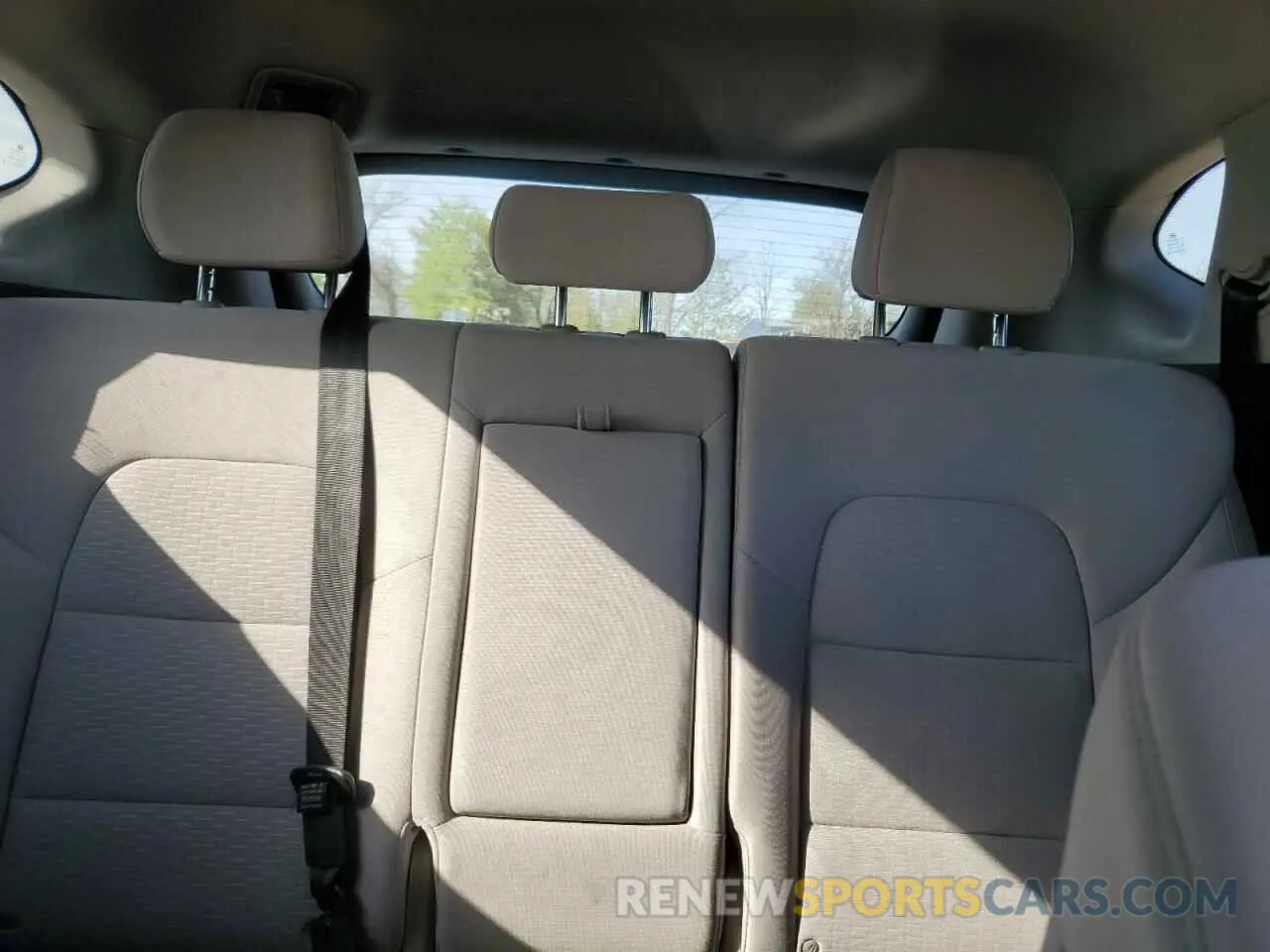 10 Фотография поврежденного автомобиля KM8J3CA48LU136397 HYUNDAI TUCSON 2020