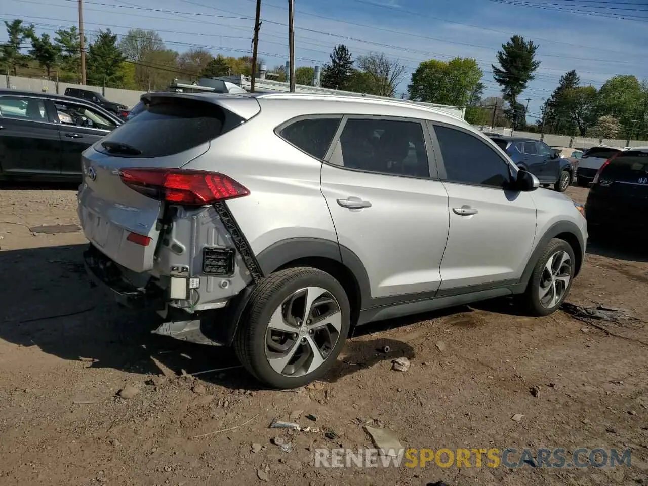 3 Фотография поврежденного автомобиля KM8J3CA48LU136397 HYUNDAI TUCSON 2020