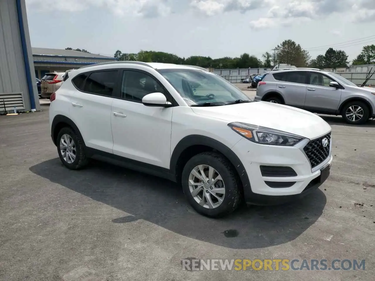 4 Photograph of a damaged car KM8J3CA48LU200549 HYUNDAI TUCSON 2020