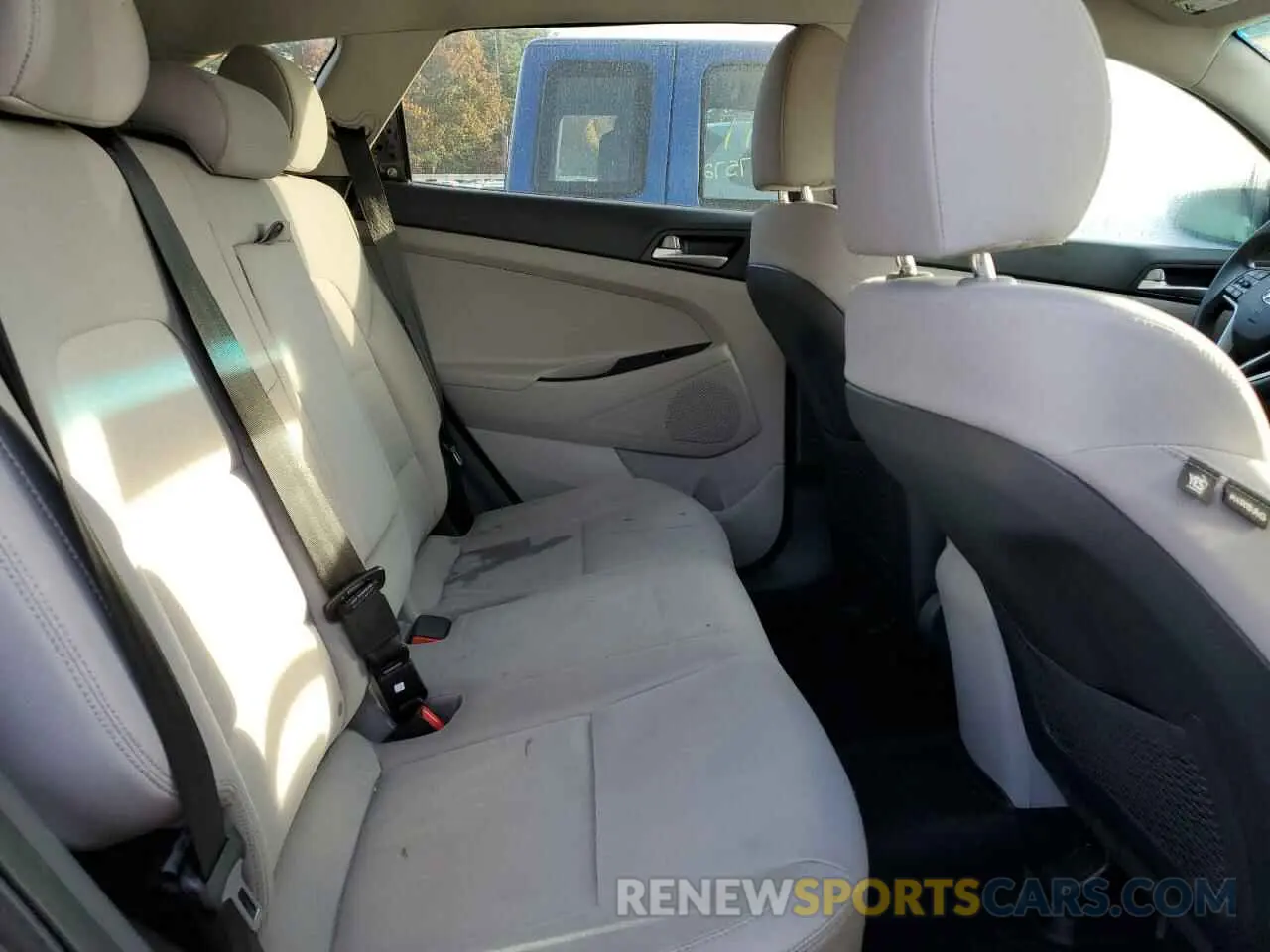 11 Photograph of a damaged car KM8J3CA49LU226240 HYUNDAI TUCSON 2020
