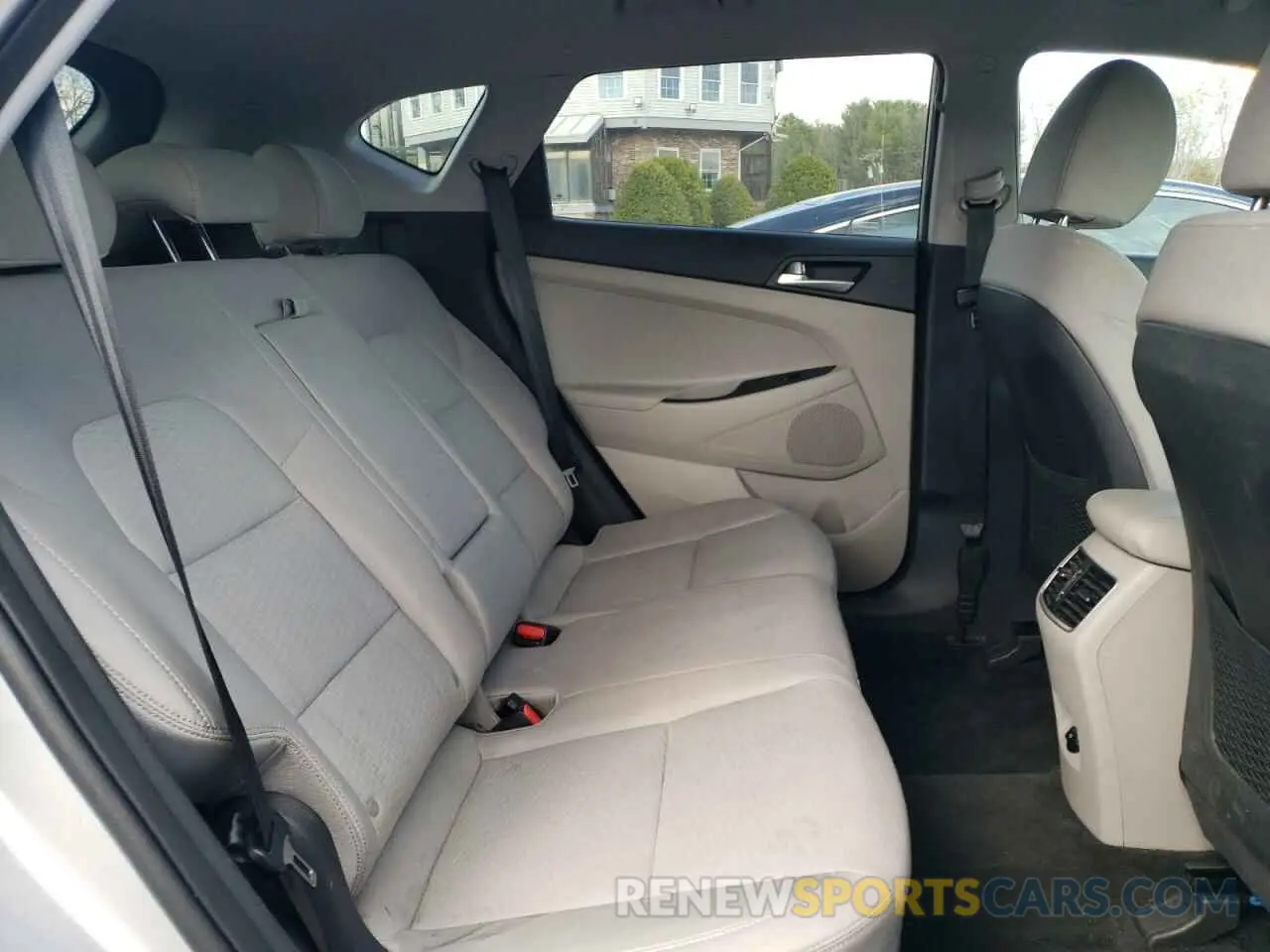 11 Photograph of a damaged car KM8J3CAL0LU277374 HYUNDAI TUCSON 2020
