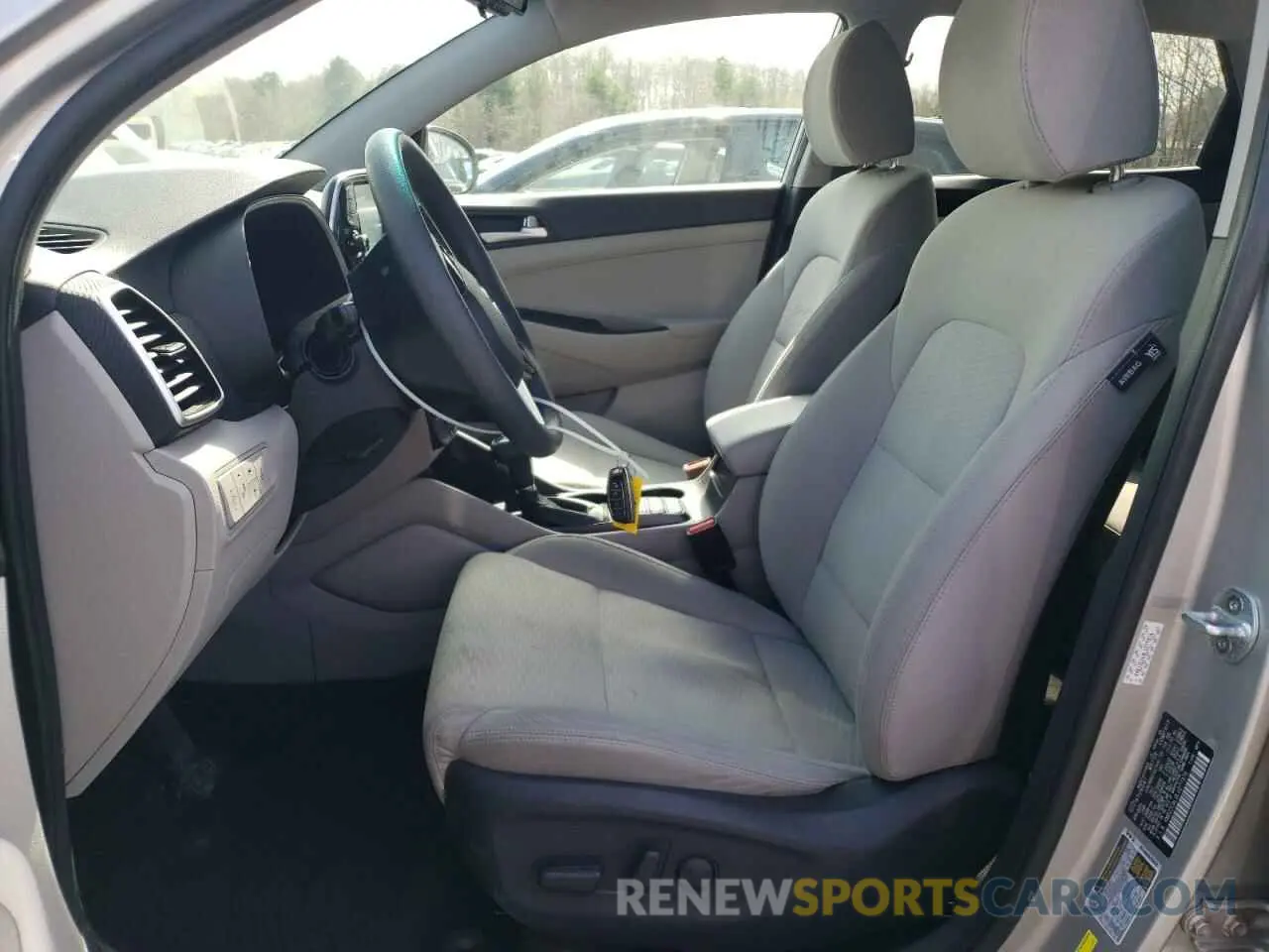 7 Photograph of a damaged car KM8J3CAL0LU277374 HYUNDAI TUCSON 2020