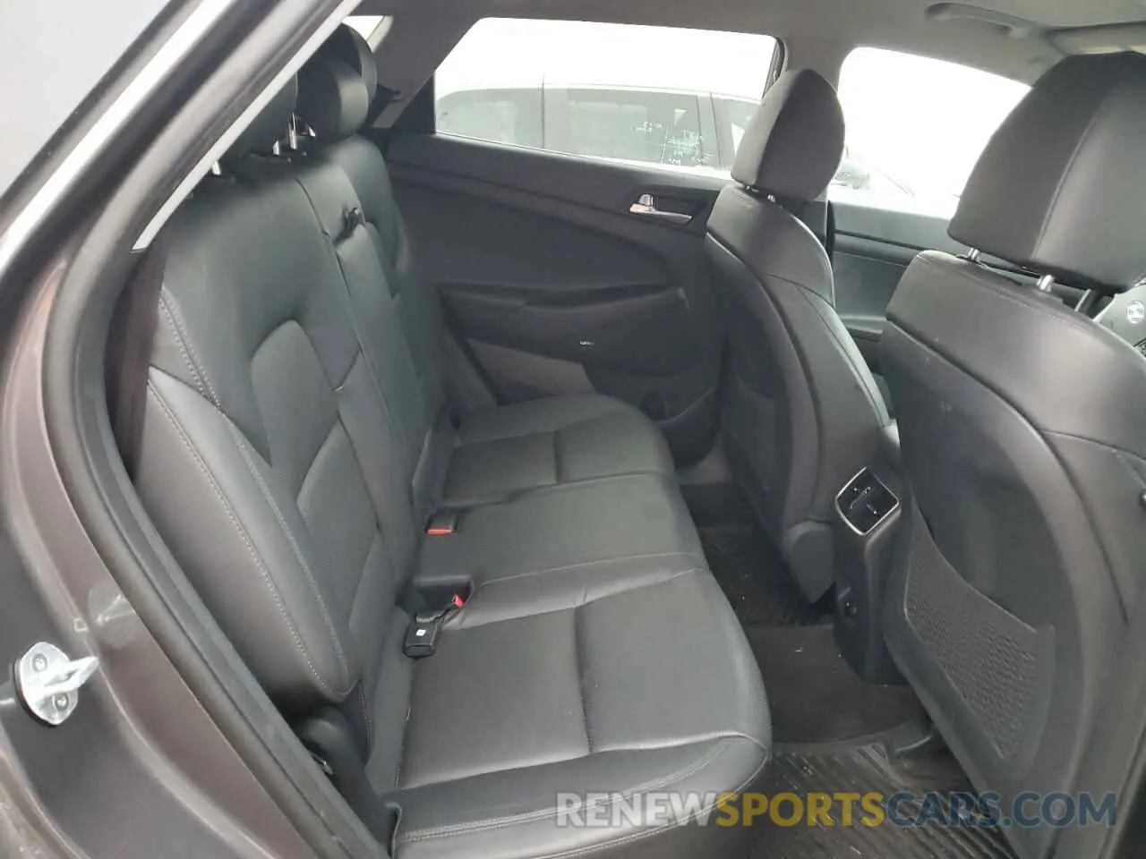 10 Фотография поврежденного автомобиля KM8J3CAL2LU101362 HYUNDAI TUCSON 2020