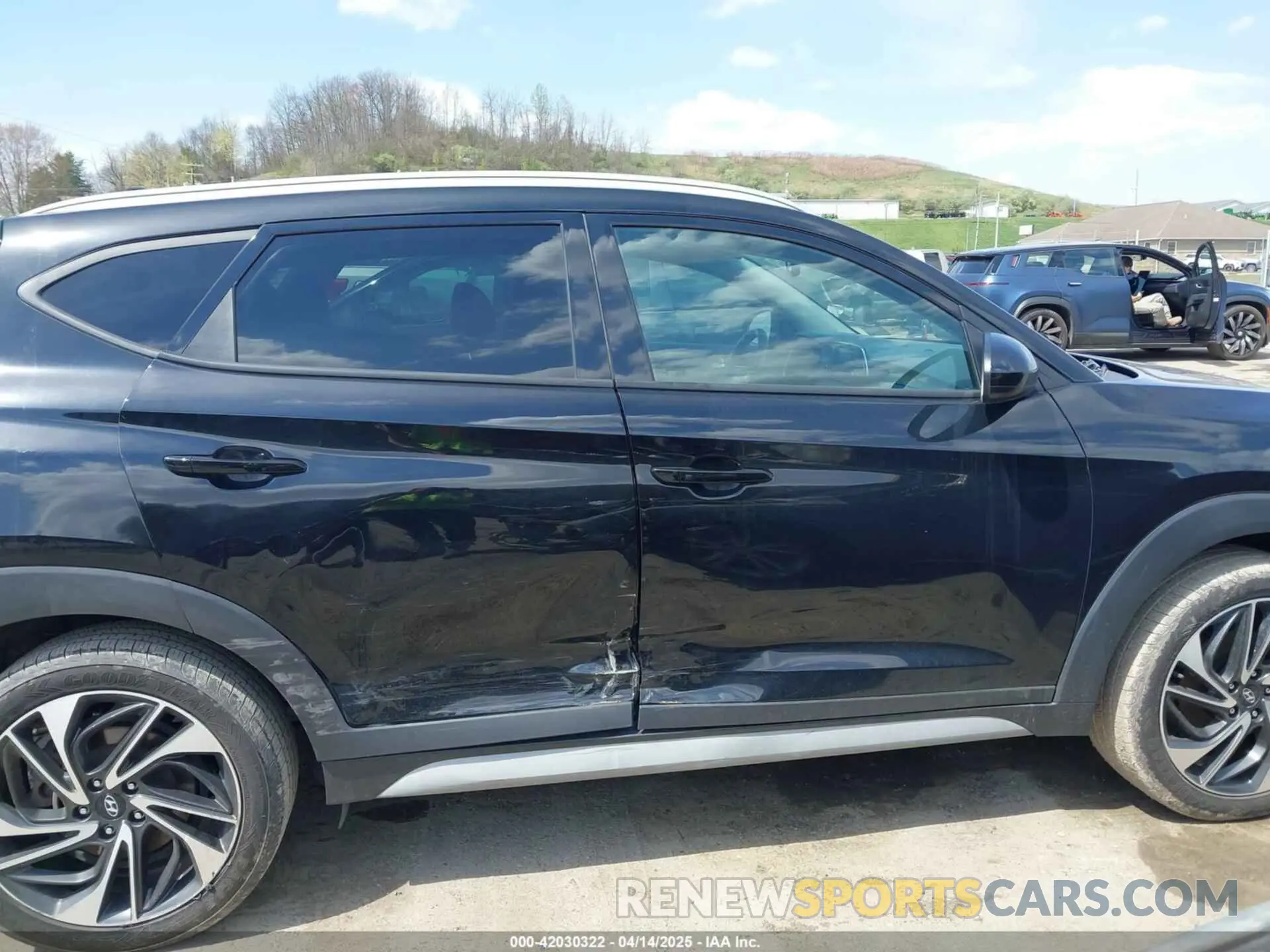 13 Photograph of a damaged car KM8J3CAL2LU214888 HYUNDAI TUCSON 2020