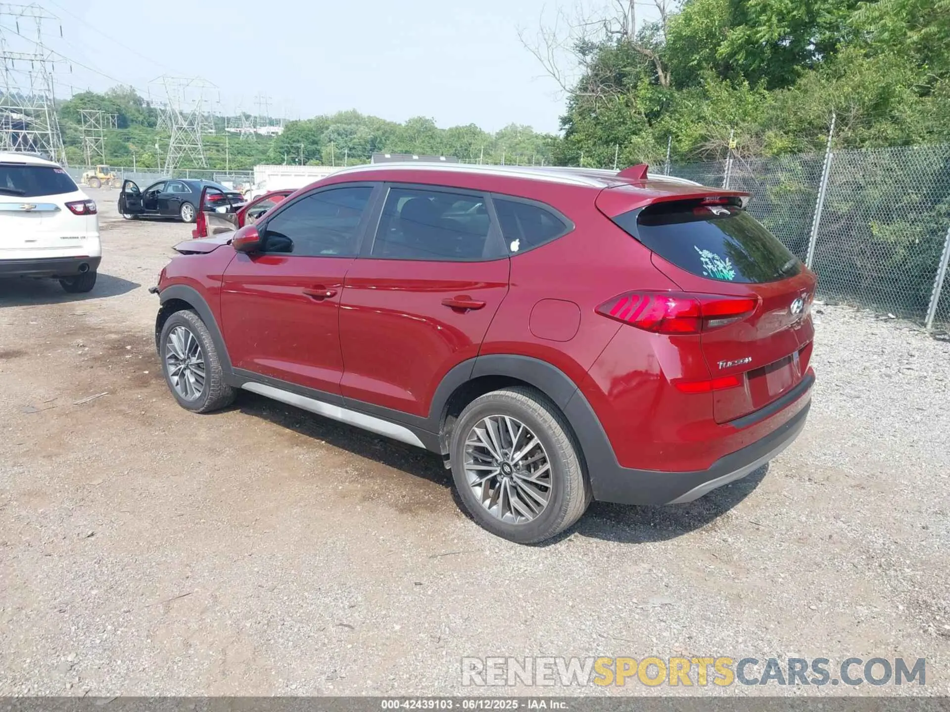 3 Photograph of a damaged car KM8J3CAL3LU197745 HYUNDAI TUCSON 2020