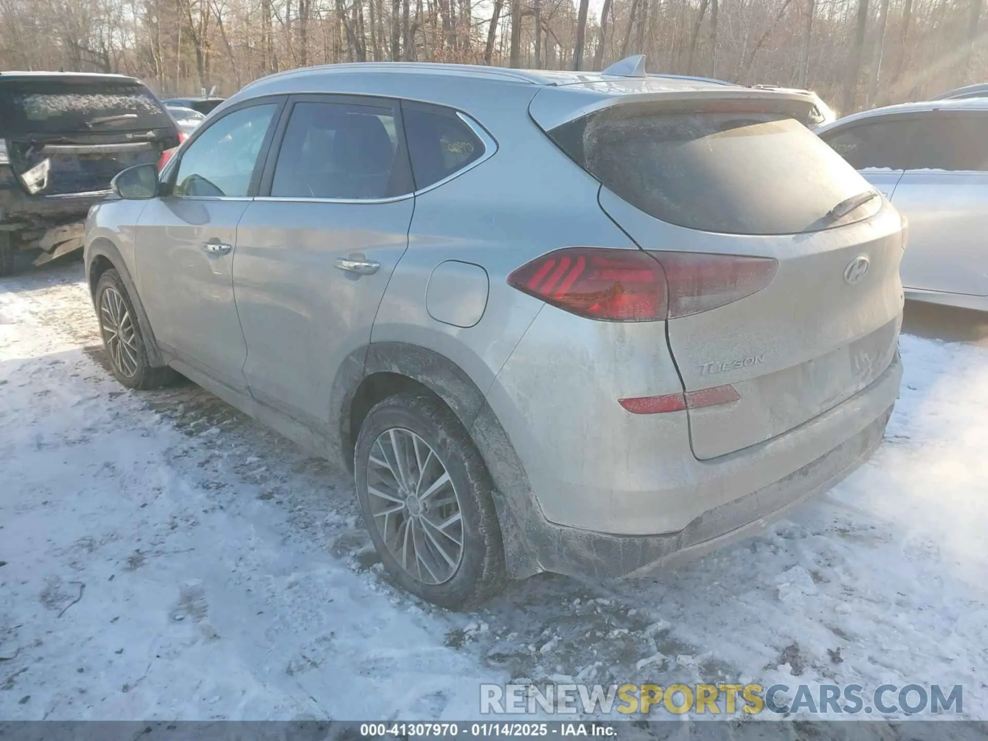 3 Photograph of a damaged car KM8J3CAL3LU259113 HYUNDAI TUCSON 2020