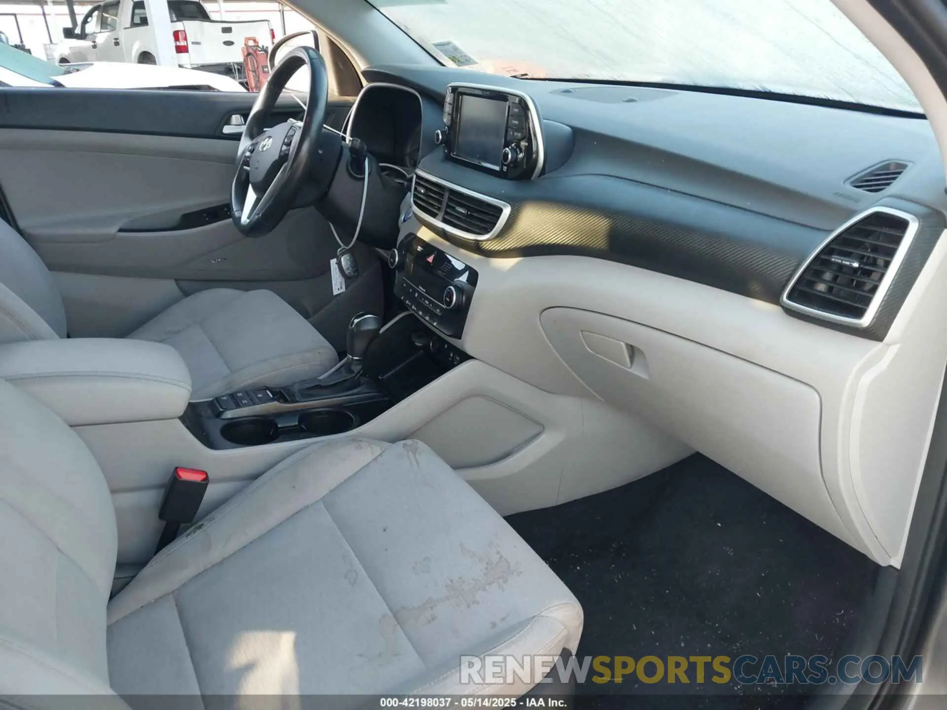 5 Photograph of a damaged car KM8J3CAL6LU197657 HYUNDAI TUCSON 2020