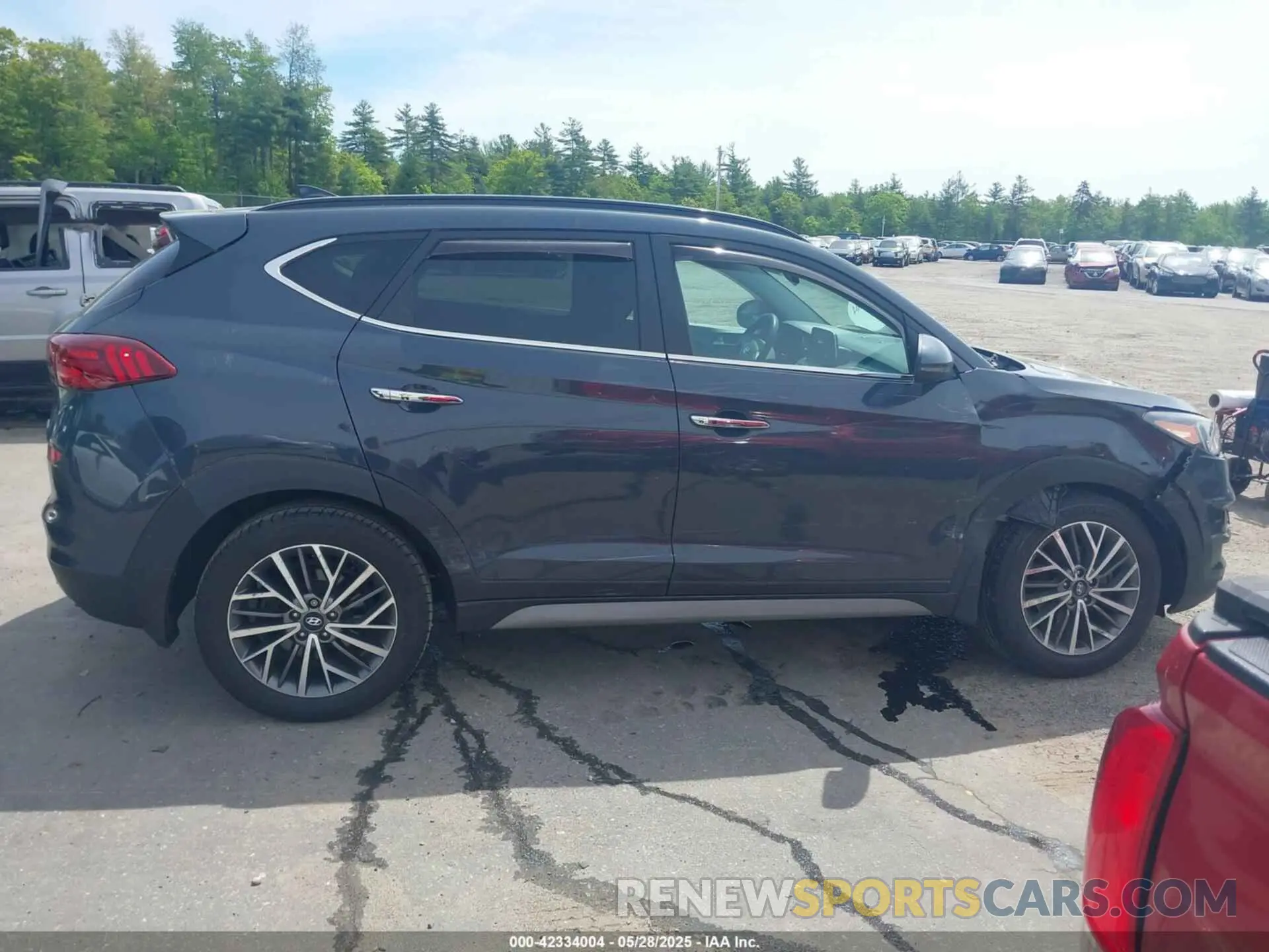 13 Photograph of a damaged car KM8J3CAL6LU207989 HYUNDAI TUCSON 2020