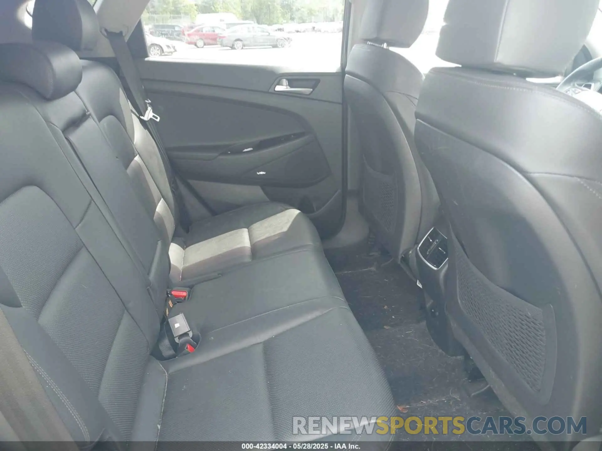 8 Photograph of a damaged car KM8J3CAL6LU207989 HYUNDAI TUCSON 2020