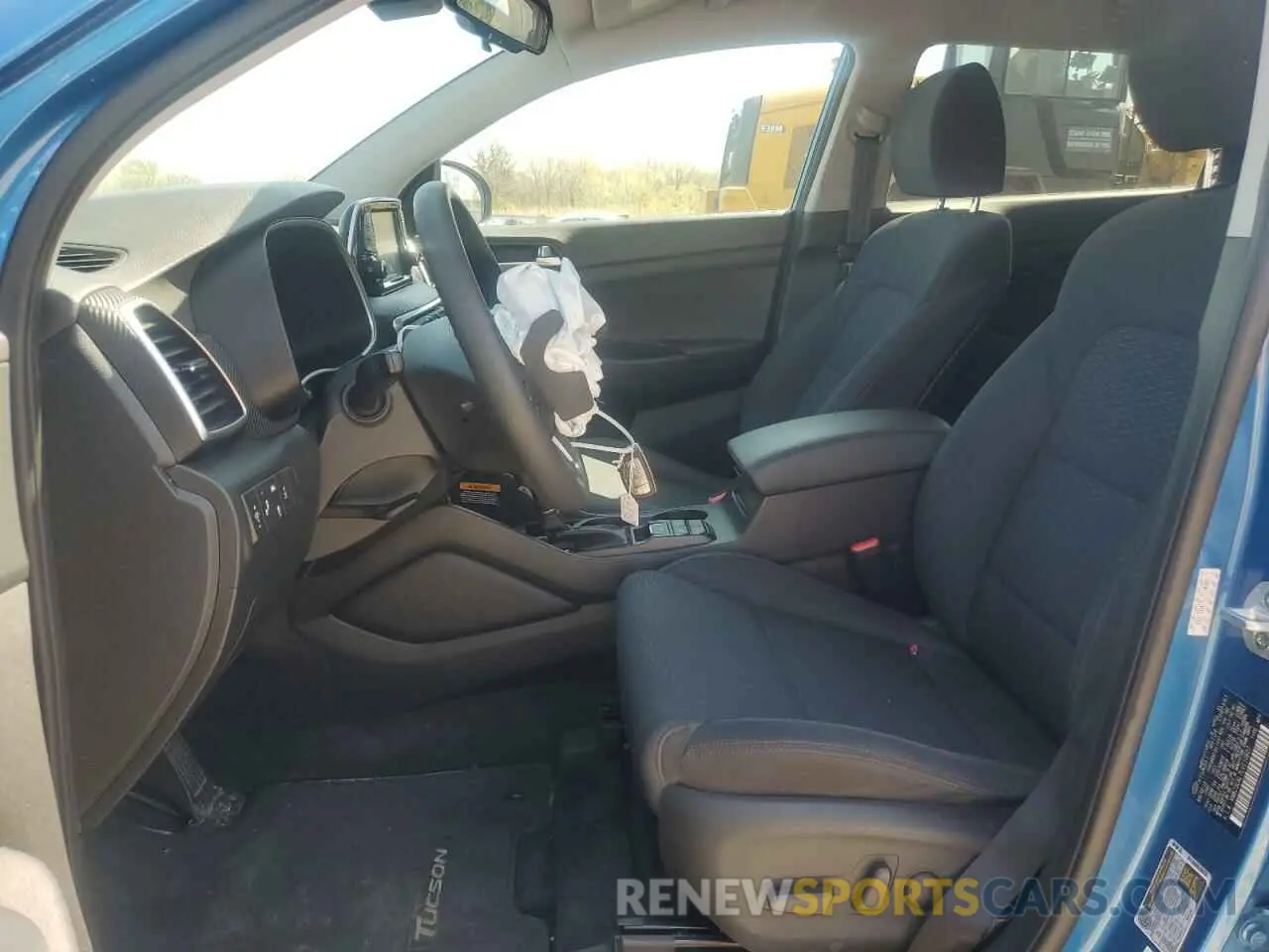 7 Photograph of a damaged car KM8J3CAL7LU110607 HYUNDAI TUCSON 2020