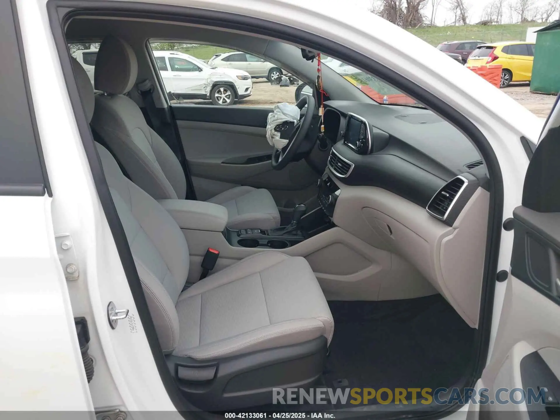5 Фотография поврежденного автомобиля KM8J3CAL7LU179054 HYUNDAI TUCSON 2020