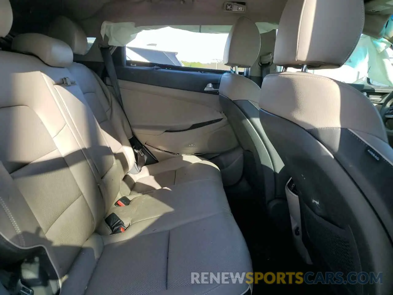 12 Фотография поврежденного автомобиля KM8J3CAL7LU261950 HYUNDAI TUCSON 2020