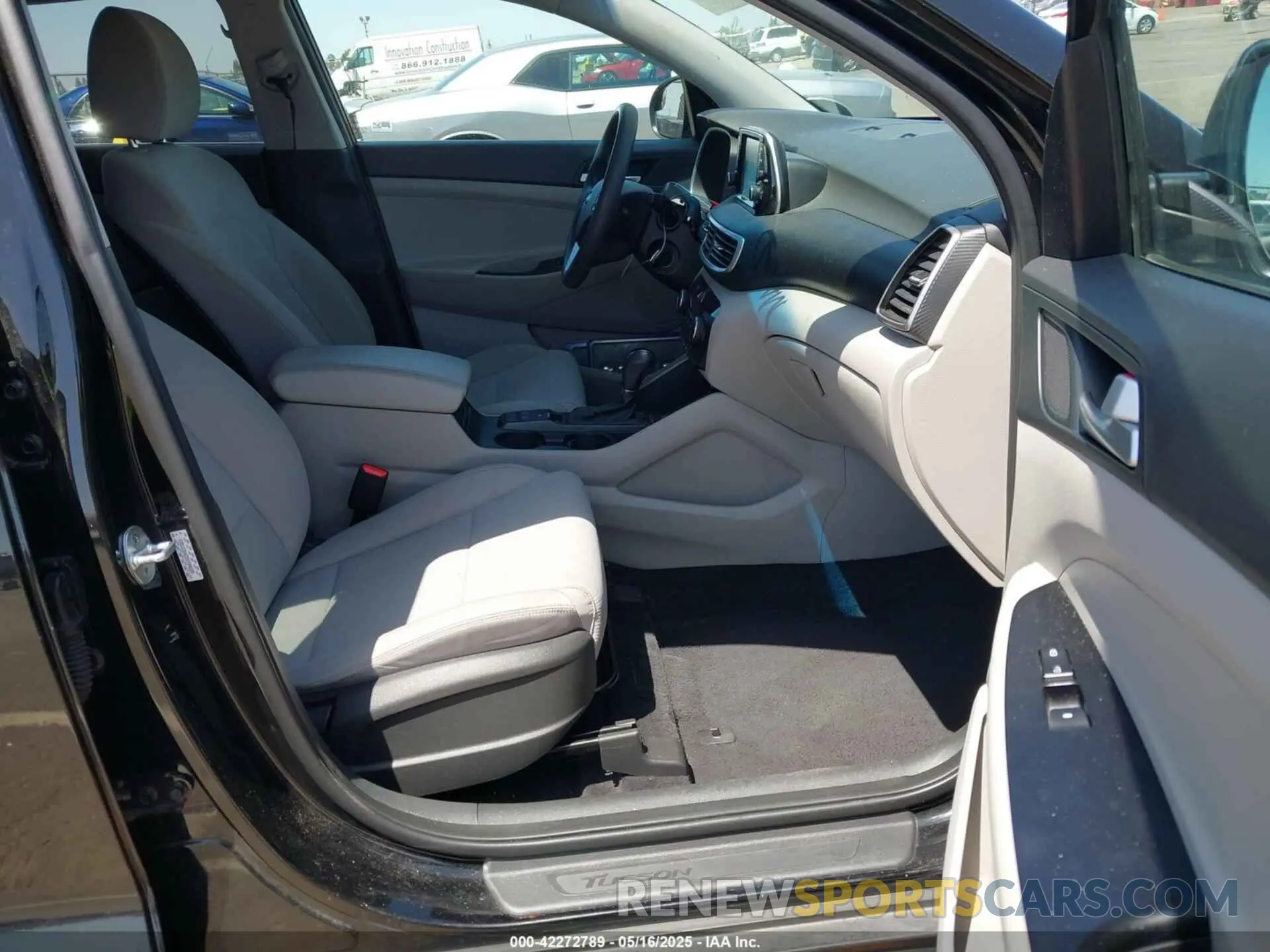 5 Фотография поврежденного автомобиля KM8J23A43MU400680 HYUNDAI TUCSON 2021